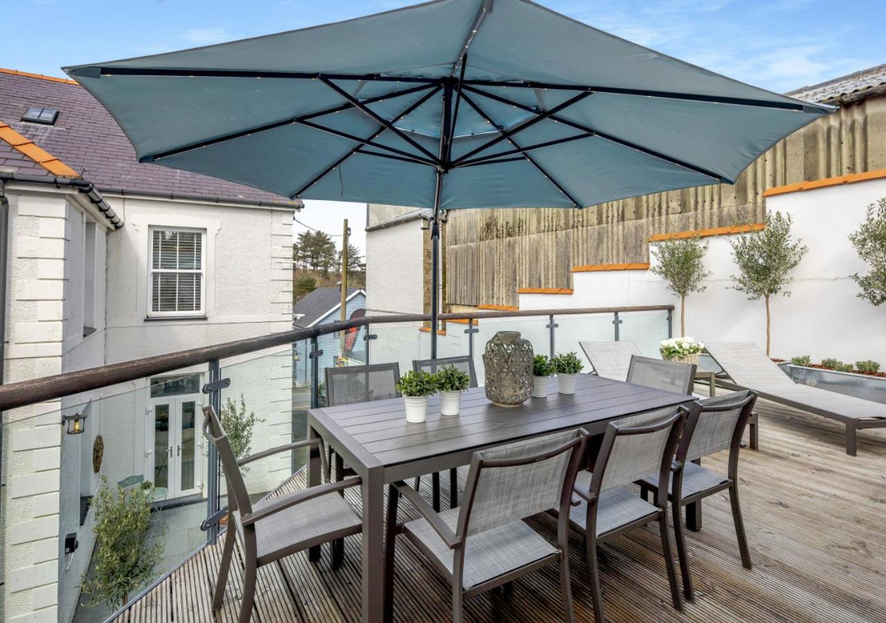 6 Bed in Pwllheli oc-argrai