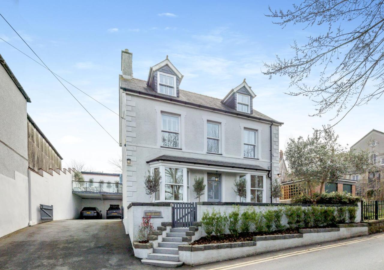 6 Bed in Pwllheli oc-argrai