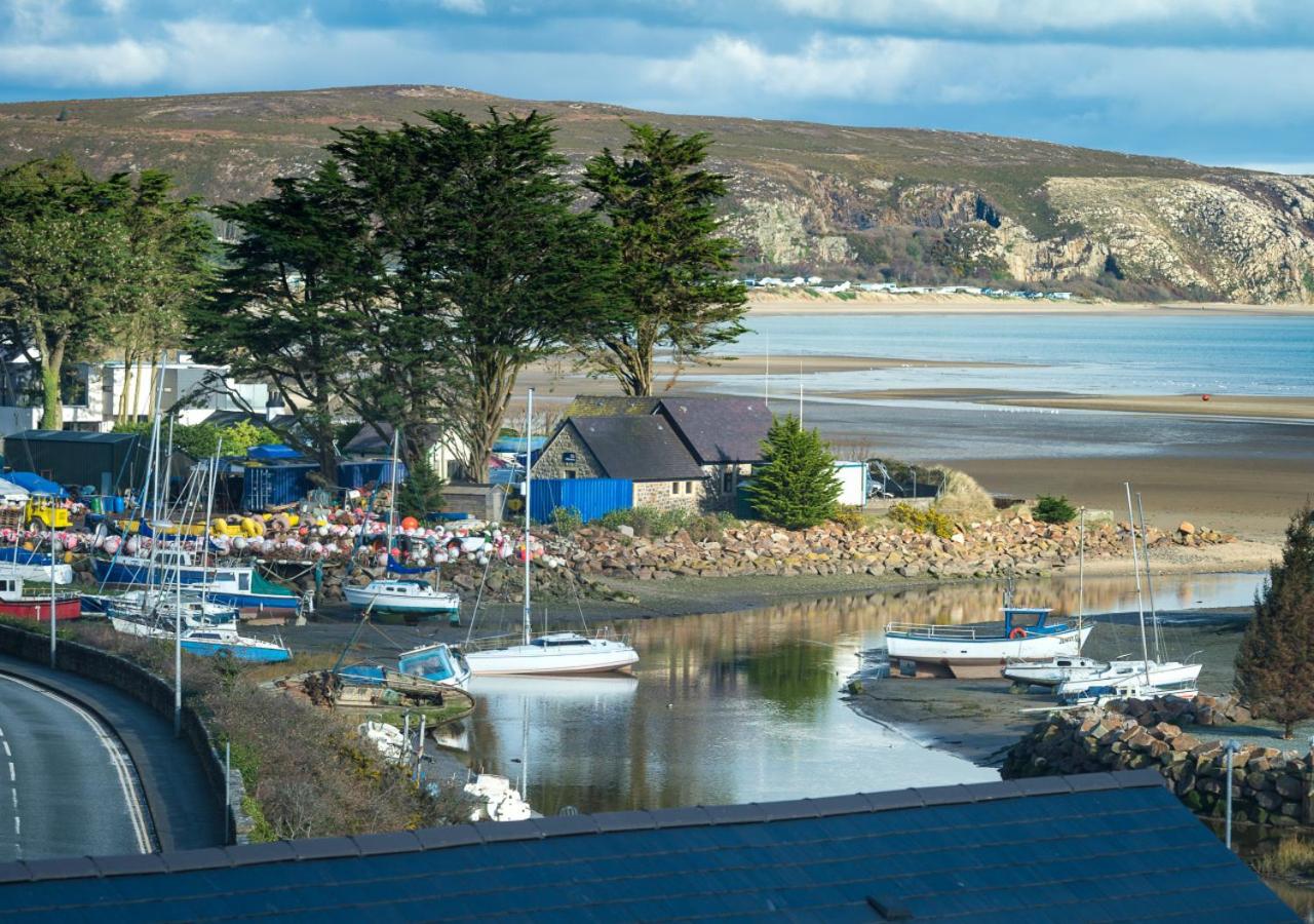 6 Bed in Pwllheli oc-argrai
