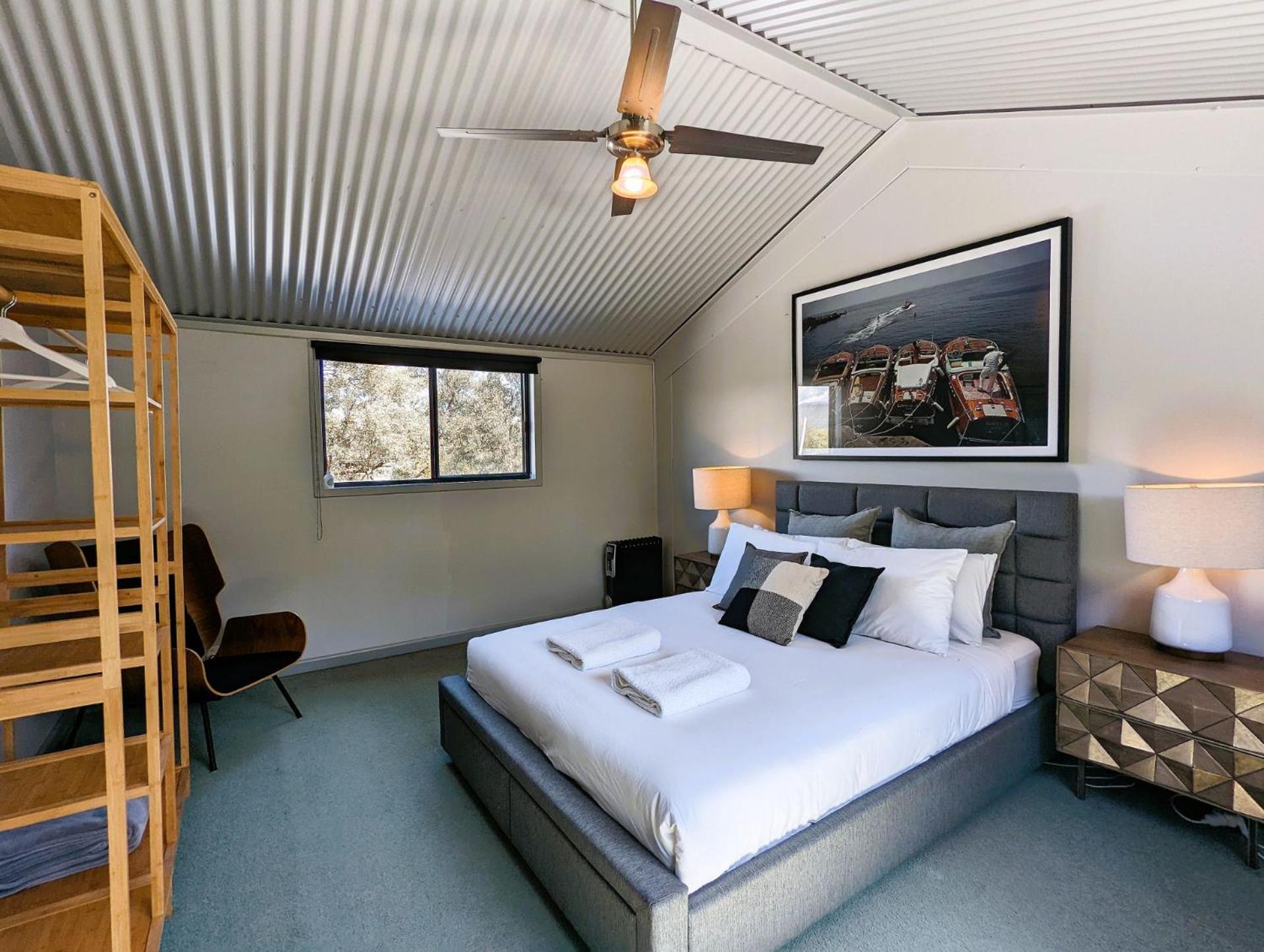 Lakeview Lodge