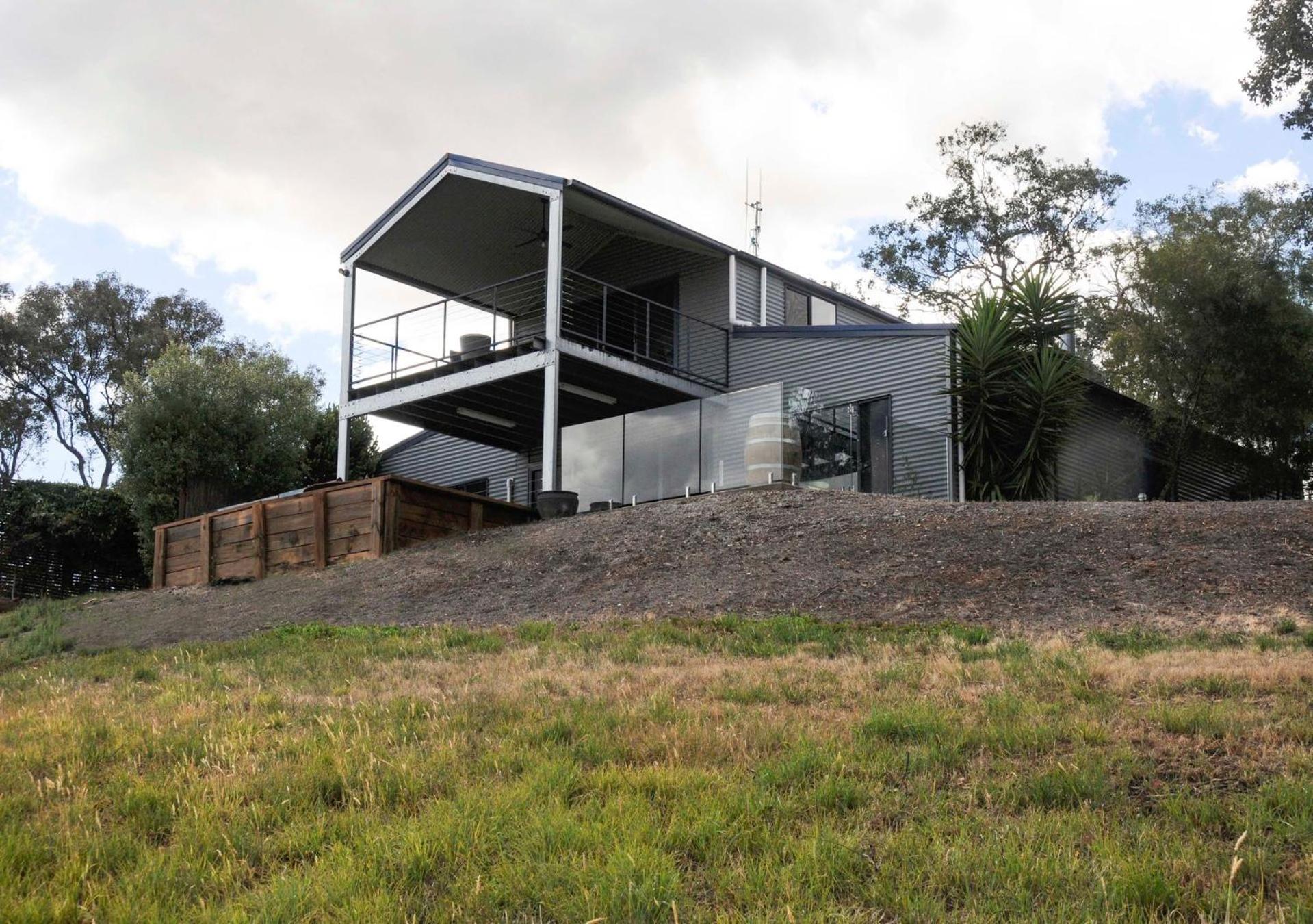 Lakeview Lodge