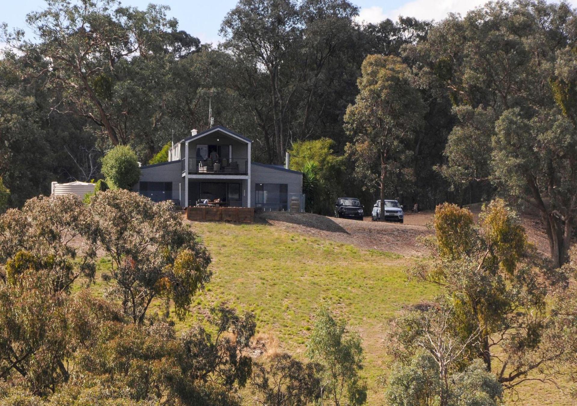 Lakeview Lodge