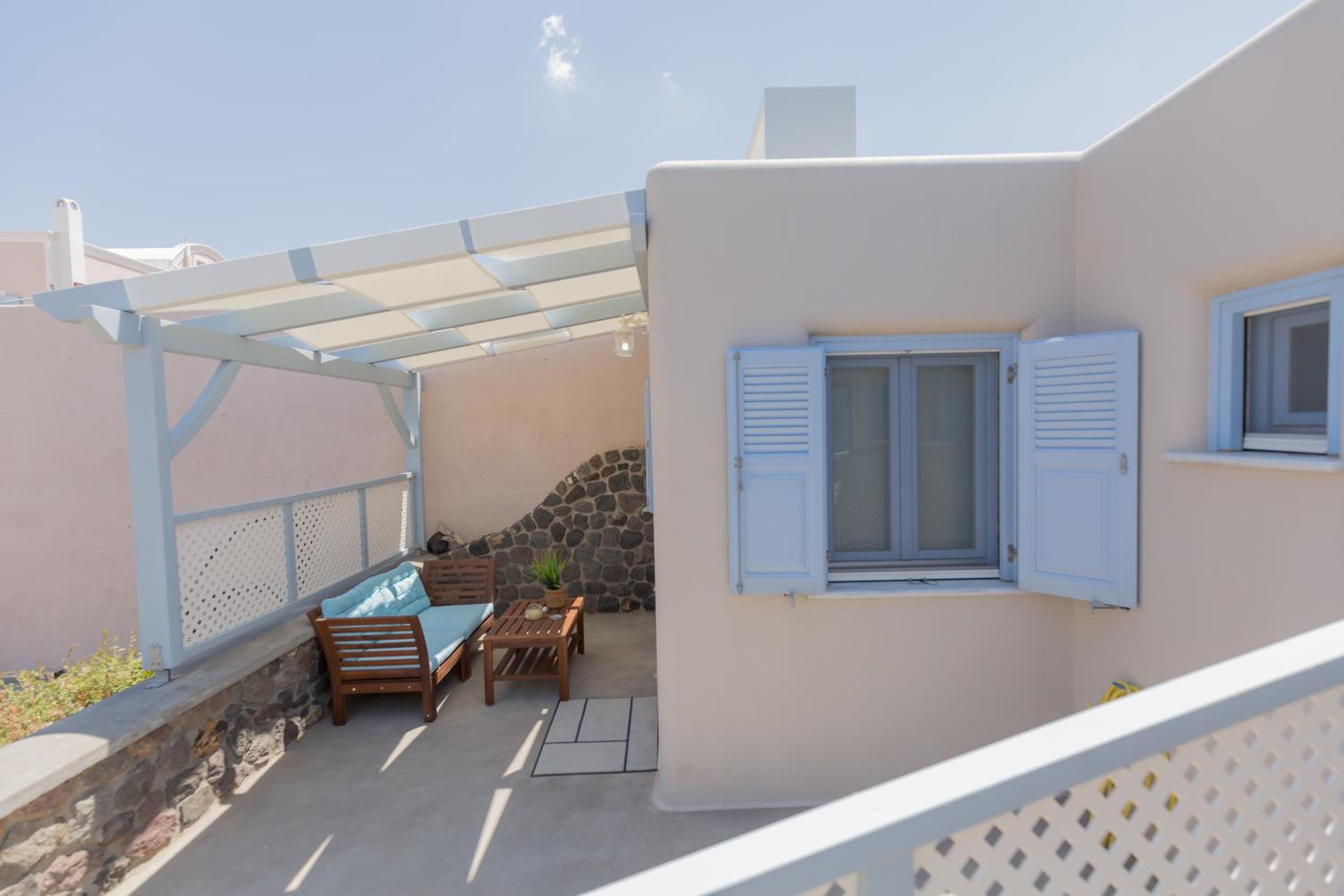 Sunrise Apartment Santorini