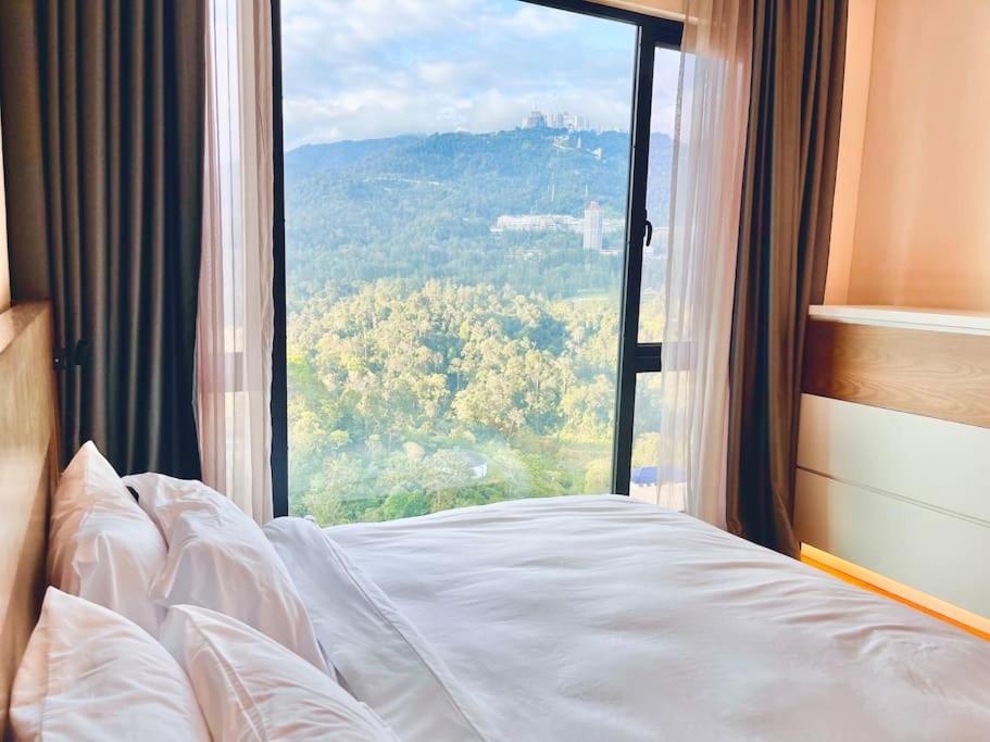 Cosy Ins Genting view 2 Bedrooms Home at Geo38 Premier Suites with 100mpbs WiFi available photo 5