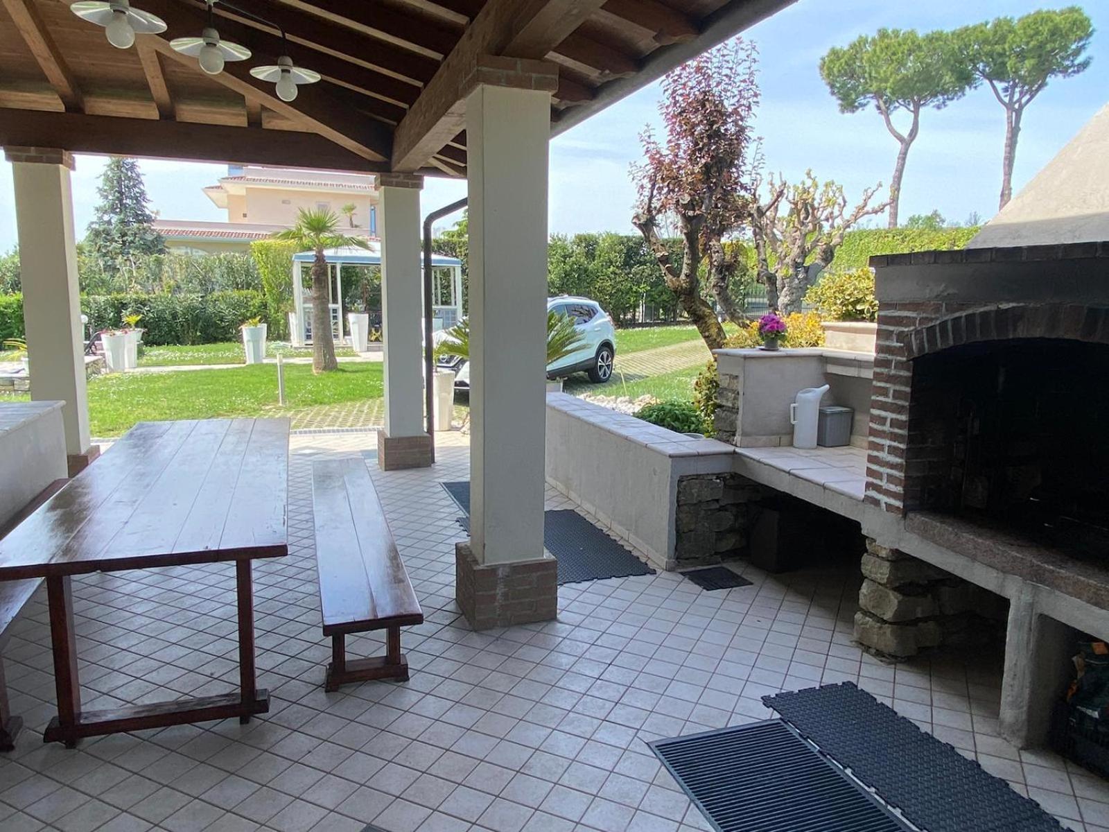 La Dolce Vita - Private Villa with Pool view 5