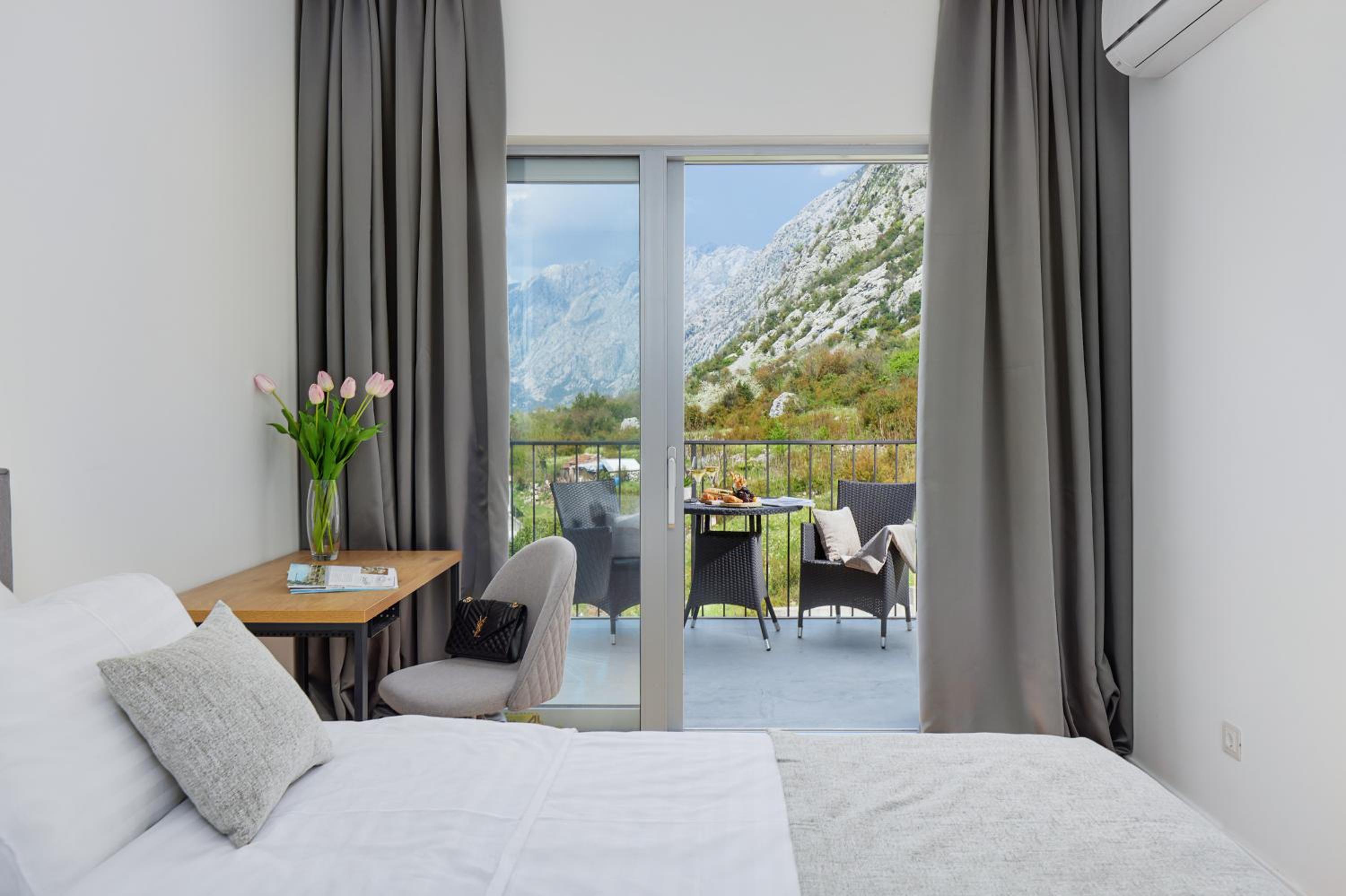 Apartment Boka with Sea View view 2