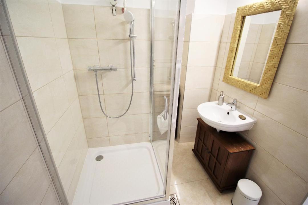 Rest House Apartman