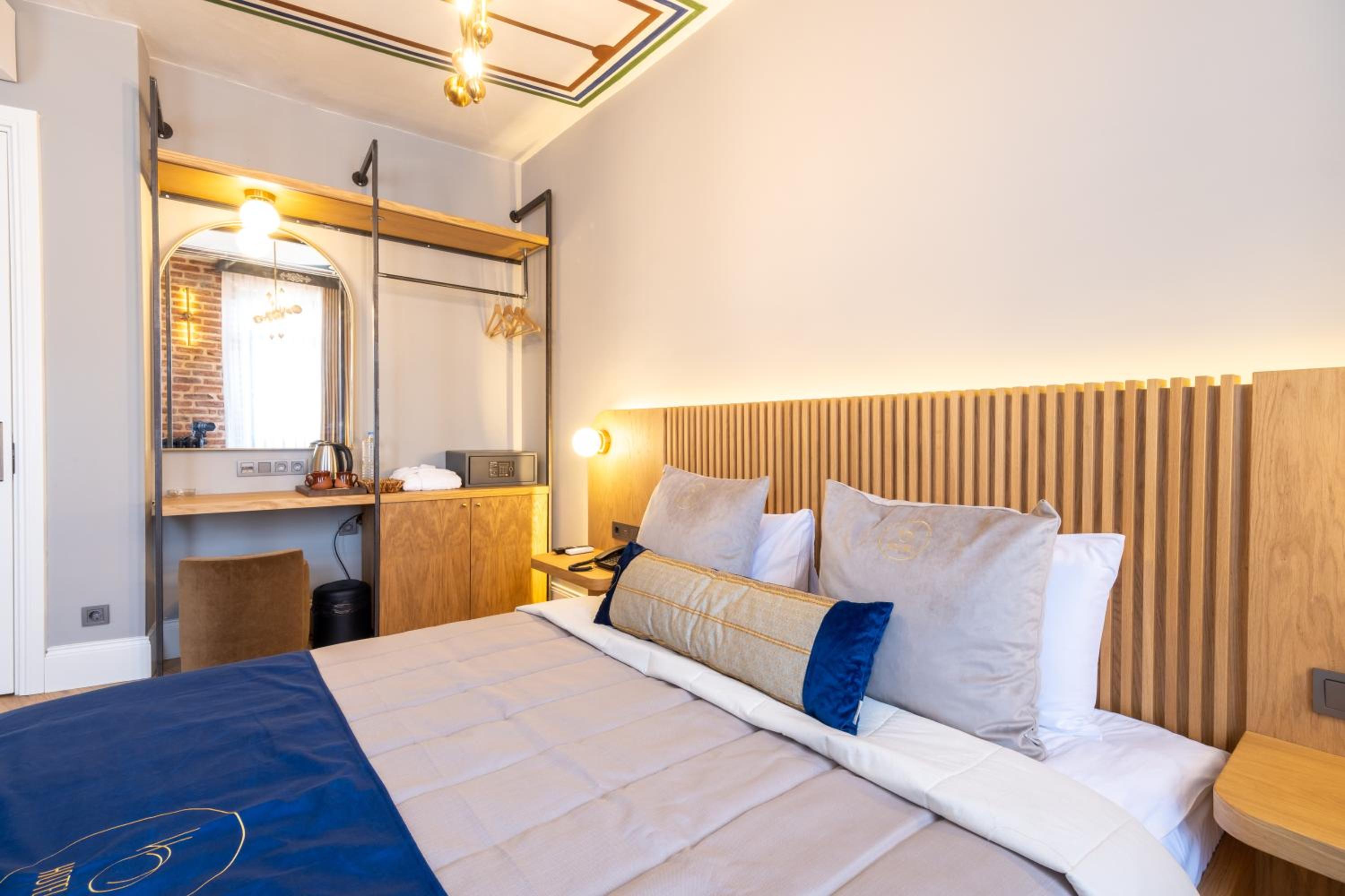 Hotel Balo - Image 127