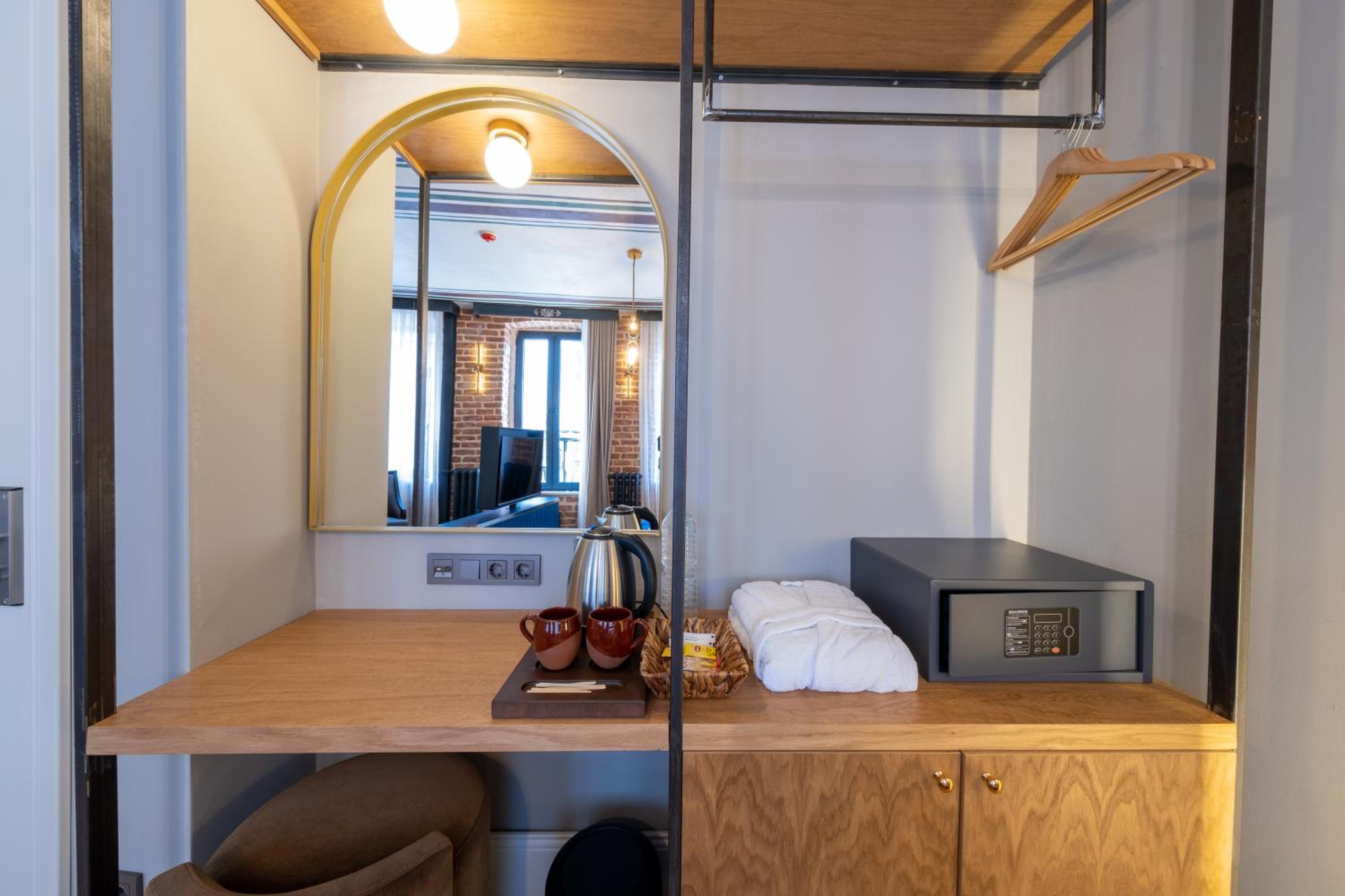 Hotel Balo - Image 128