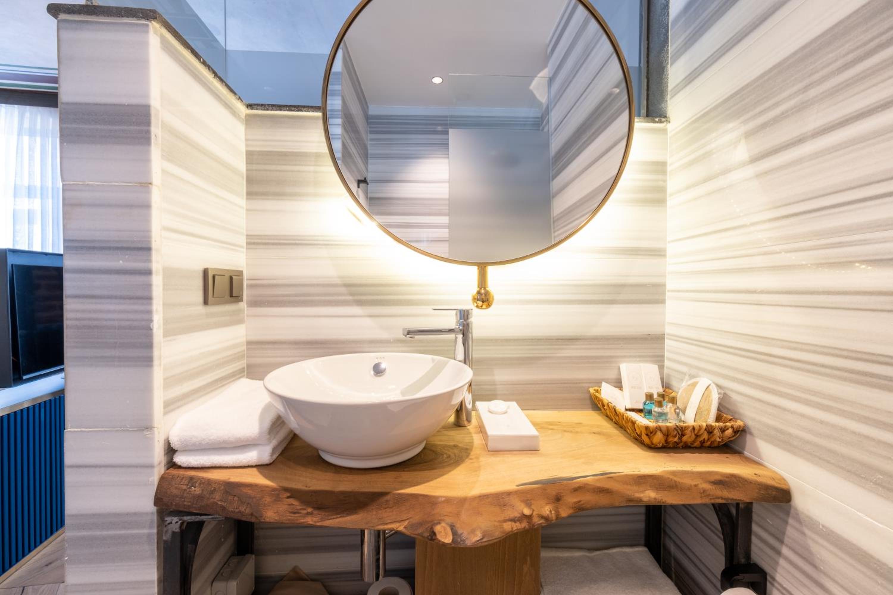 Hotel Balo - Image 67