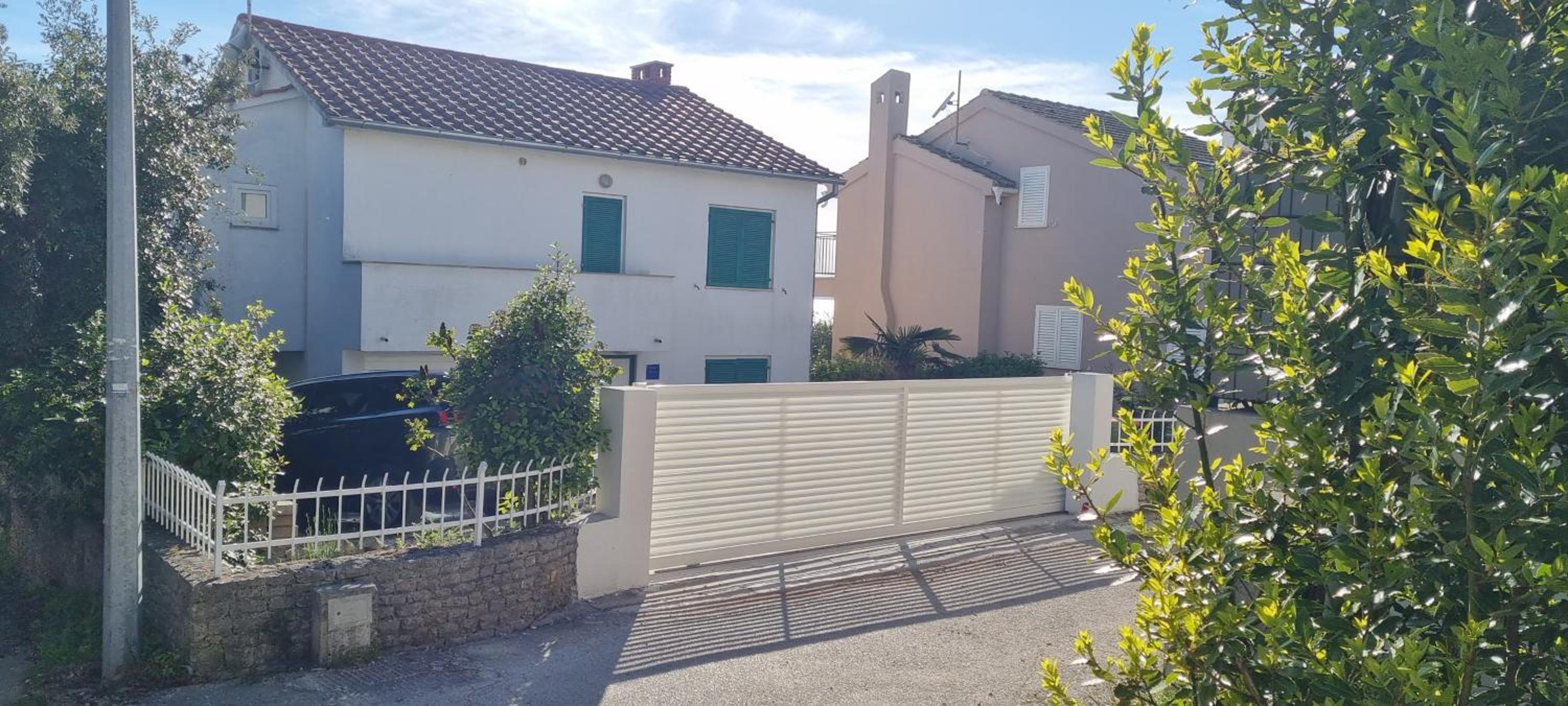 Apartment PALATISA