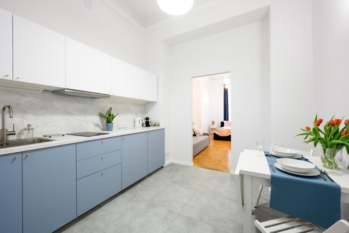 S18 Apartment view 2