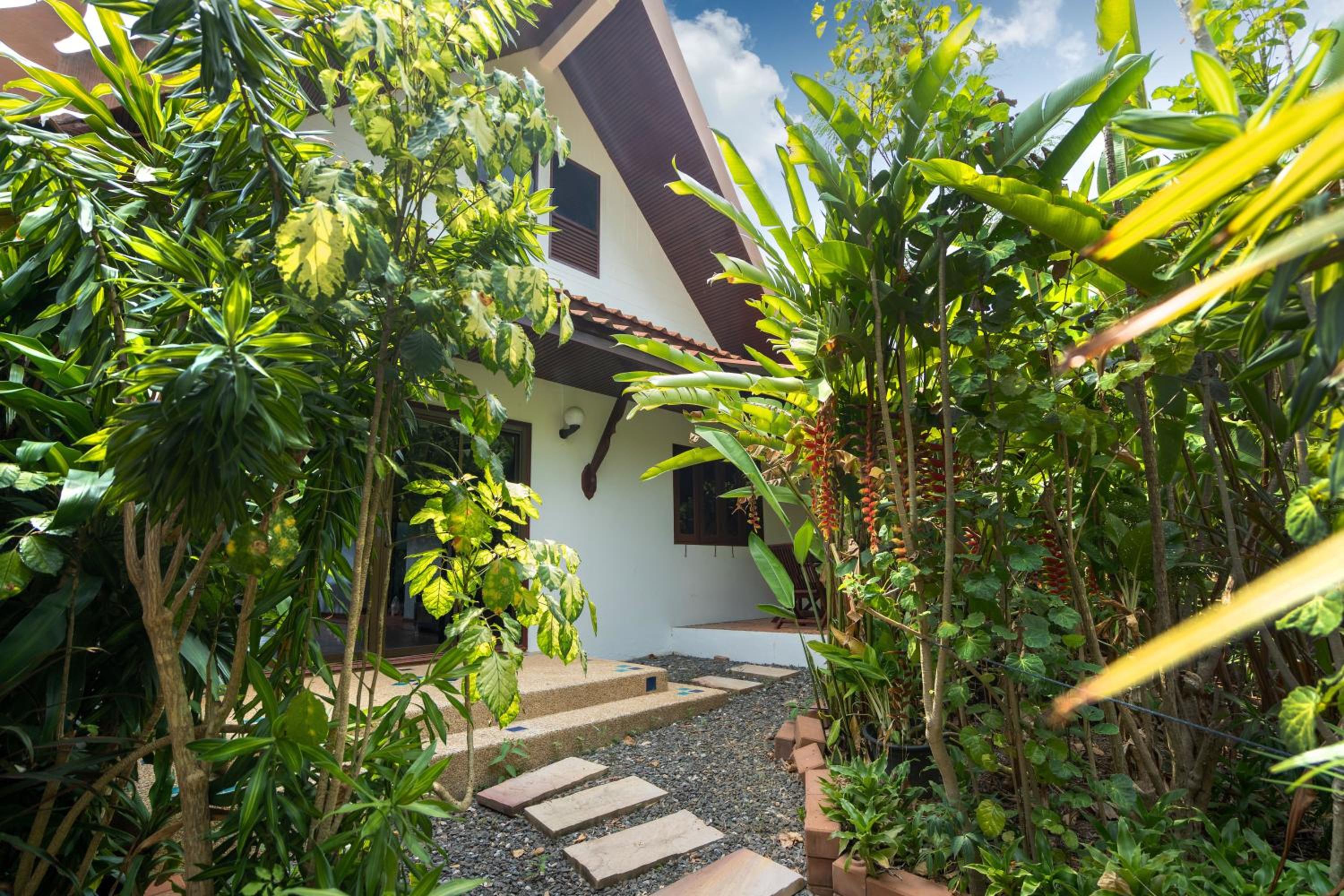 Thai Style 2BR Villa Nikkie 2 view 4