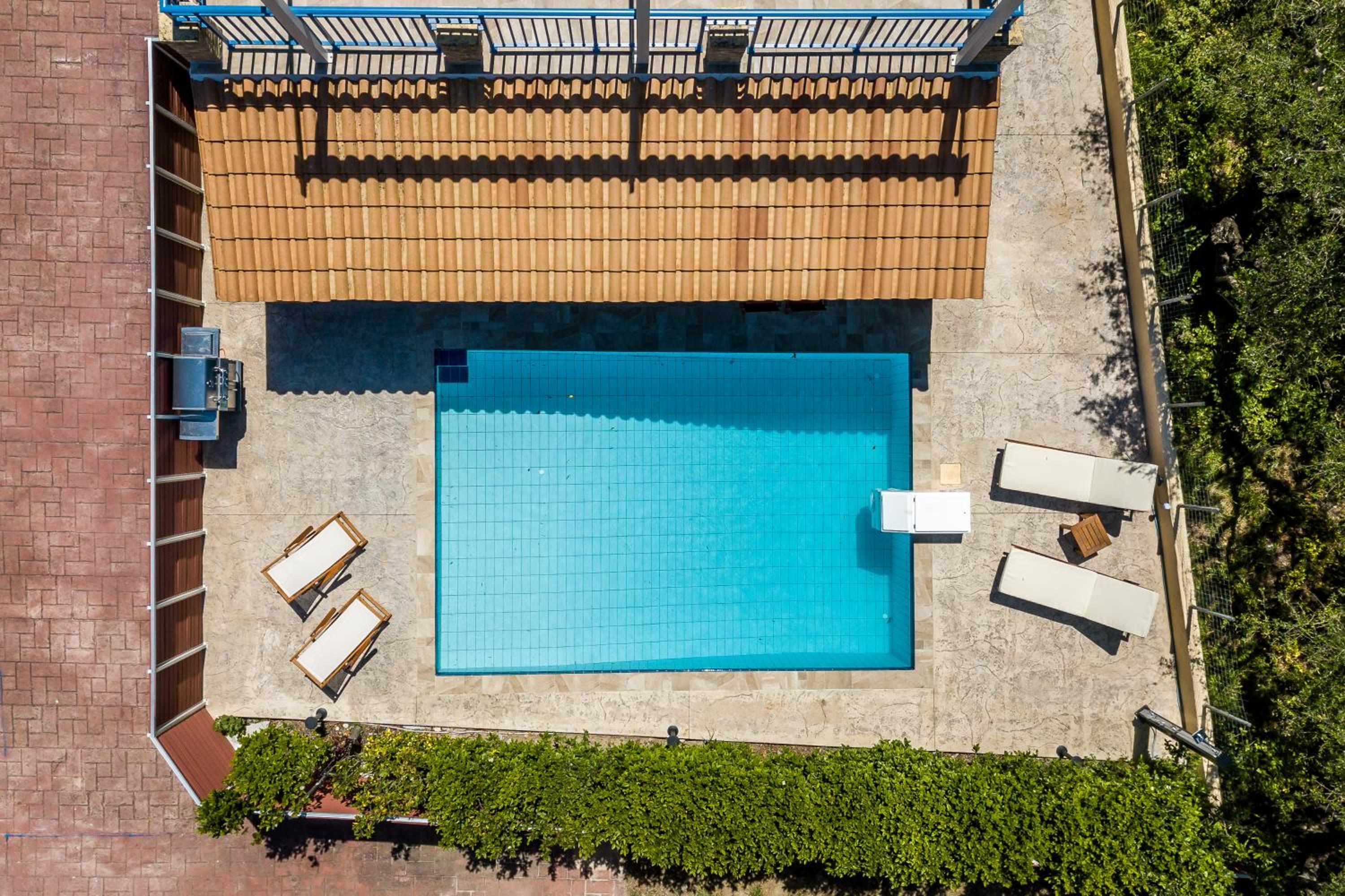 Villa Rosemarie - Luxurious Villa with Pool Just Steps Away from the Sea By Villa Mana Gers photo 2