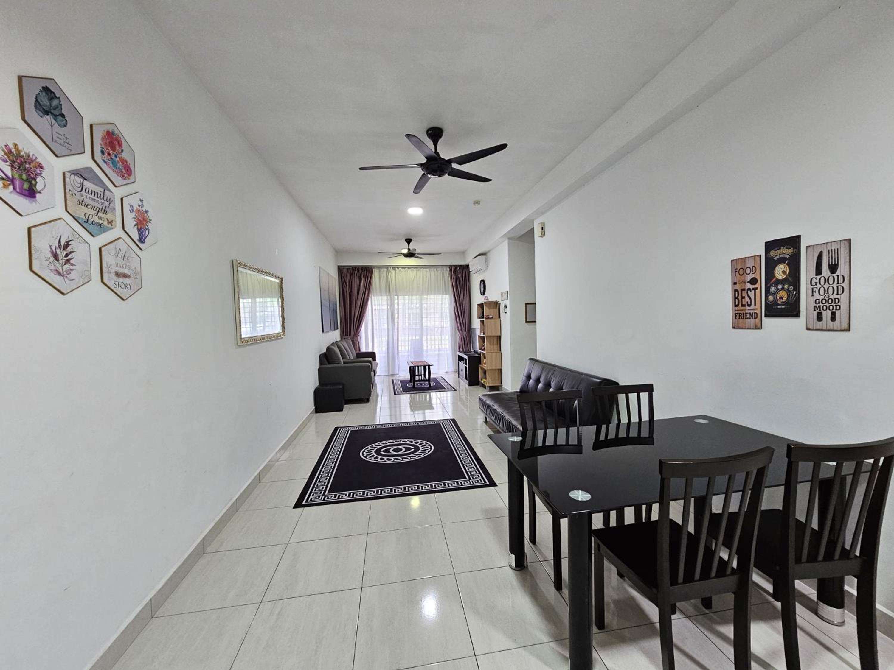 BSP21 Family Homestay view 4