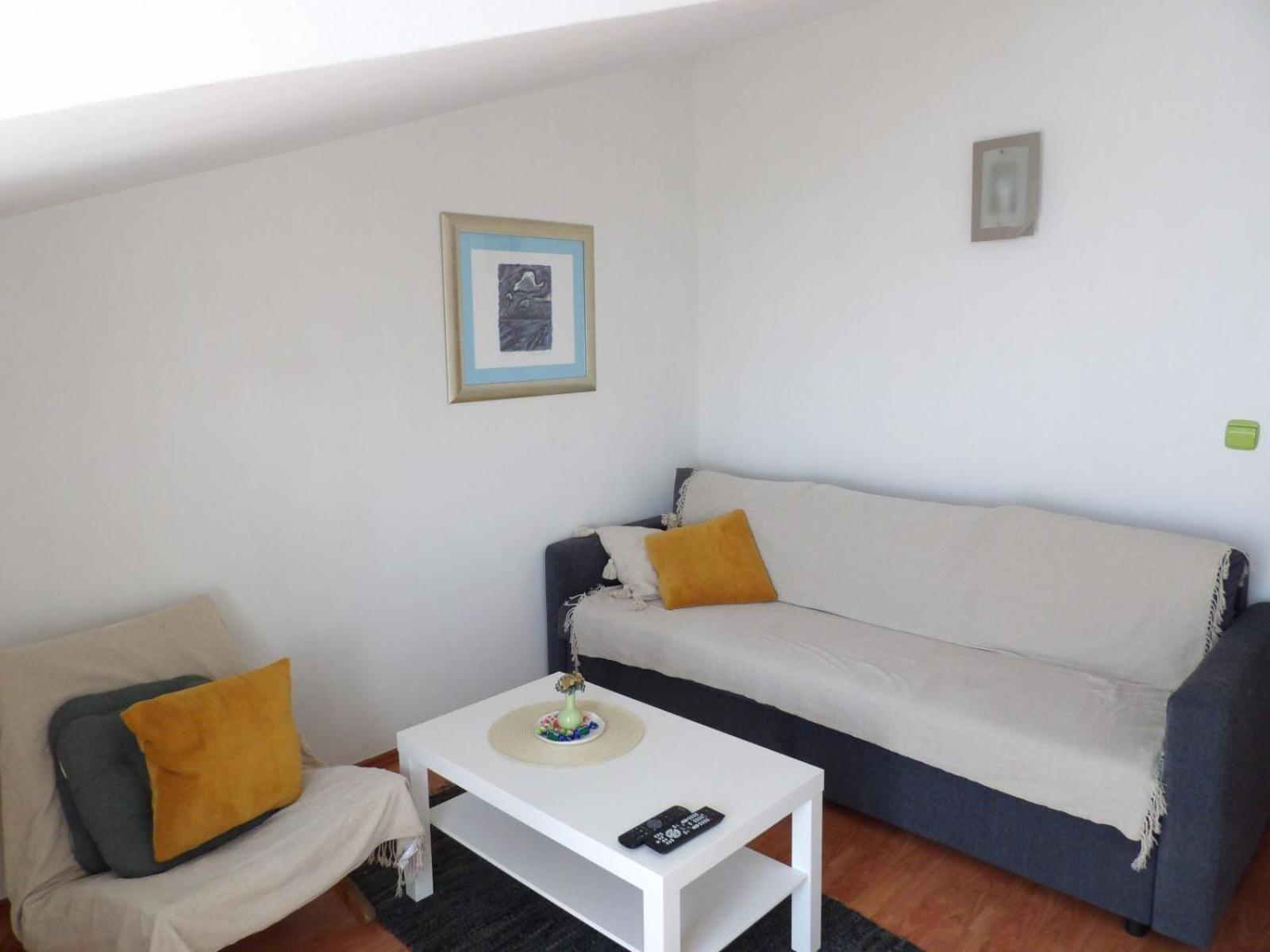 Apartment Matea - 20m from the beach view 3