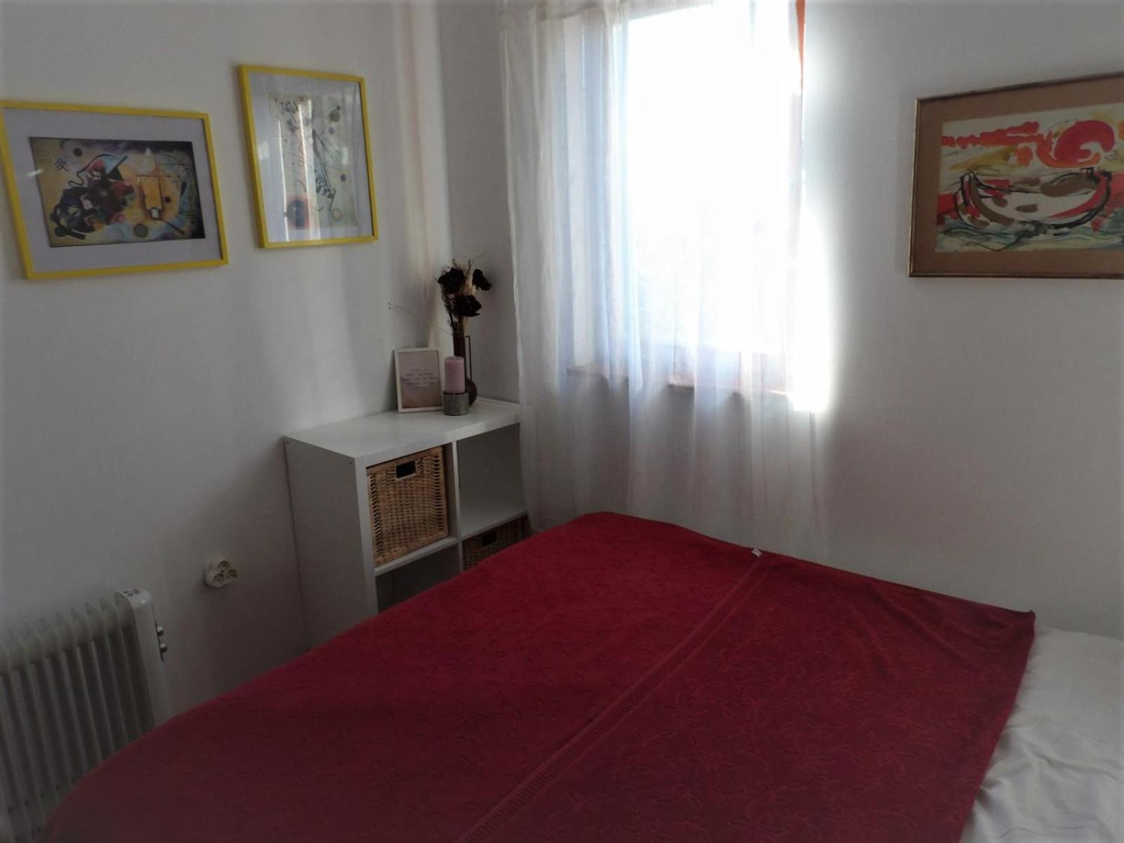 Apartment Matea - 20m from the beach view 4