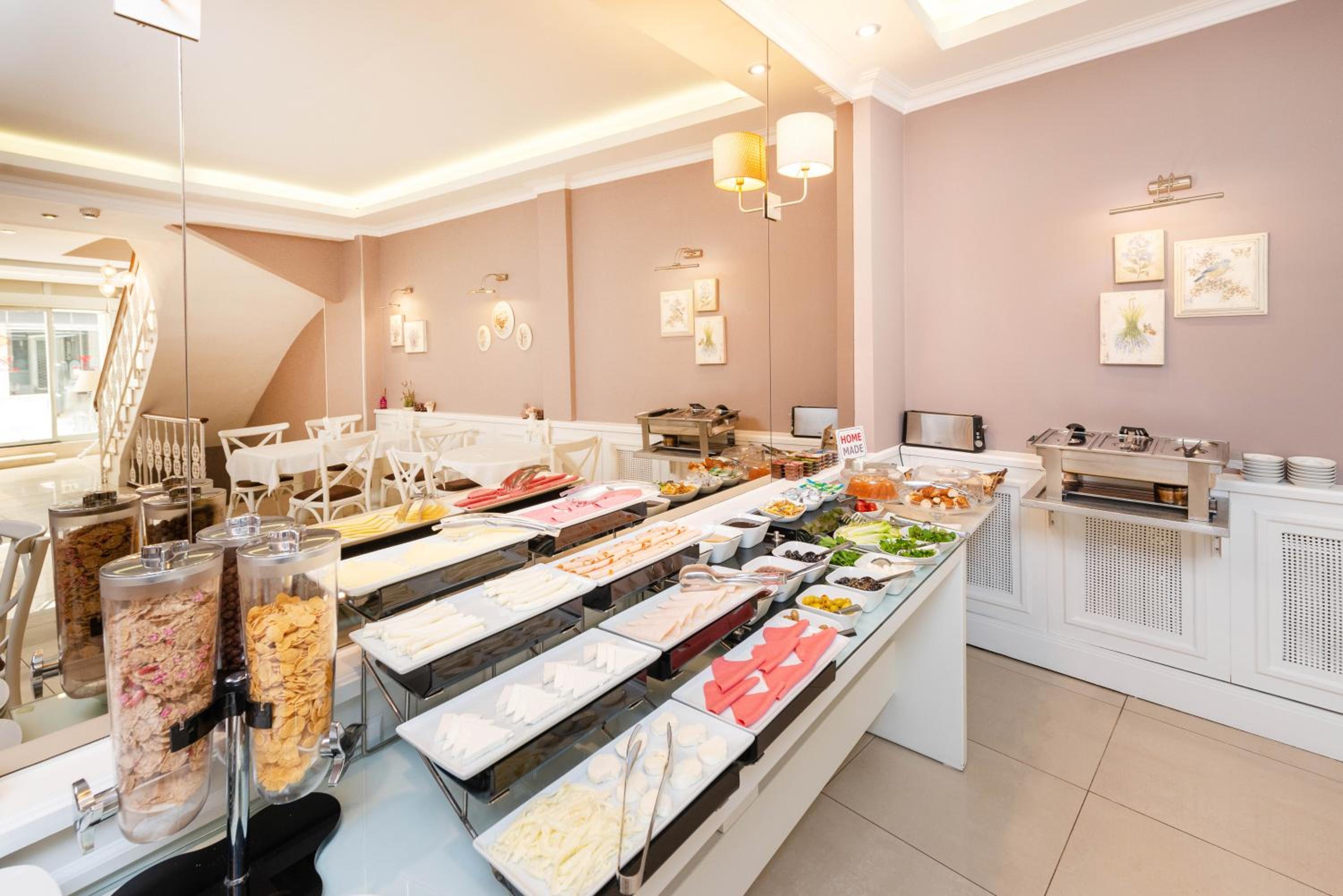 Mr. Bird Otel - Image 22