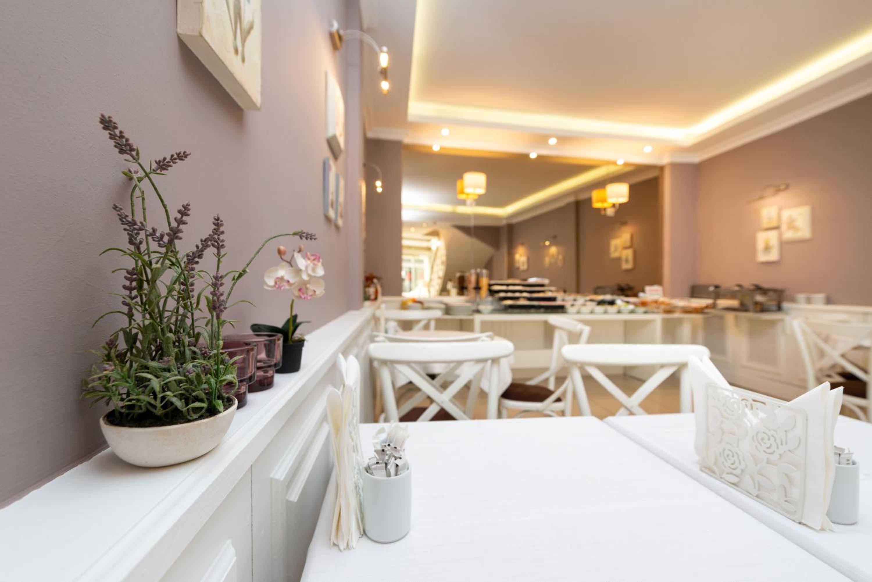 Mr. Bird Otel - Image 13