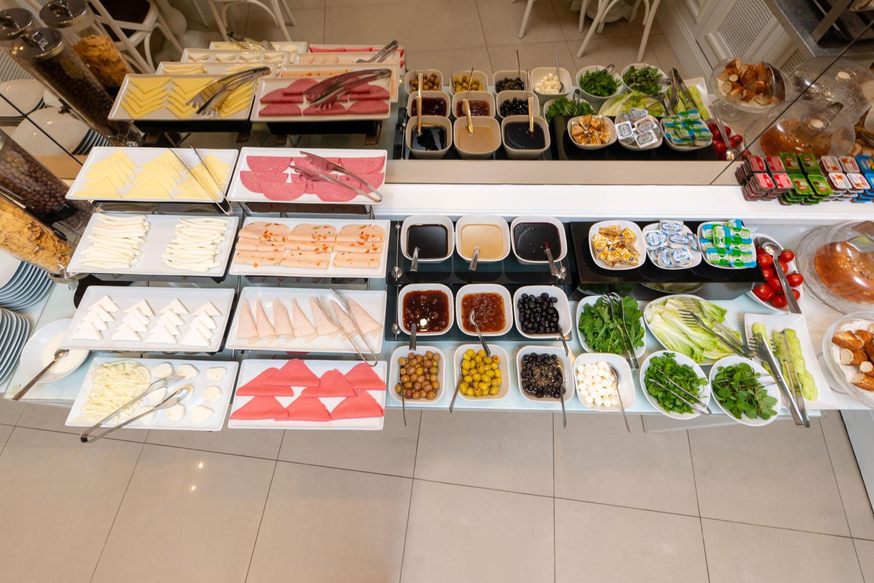 Mr. Bird Otel - Image 24