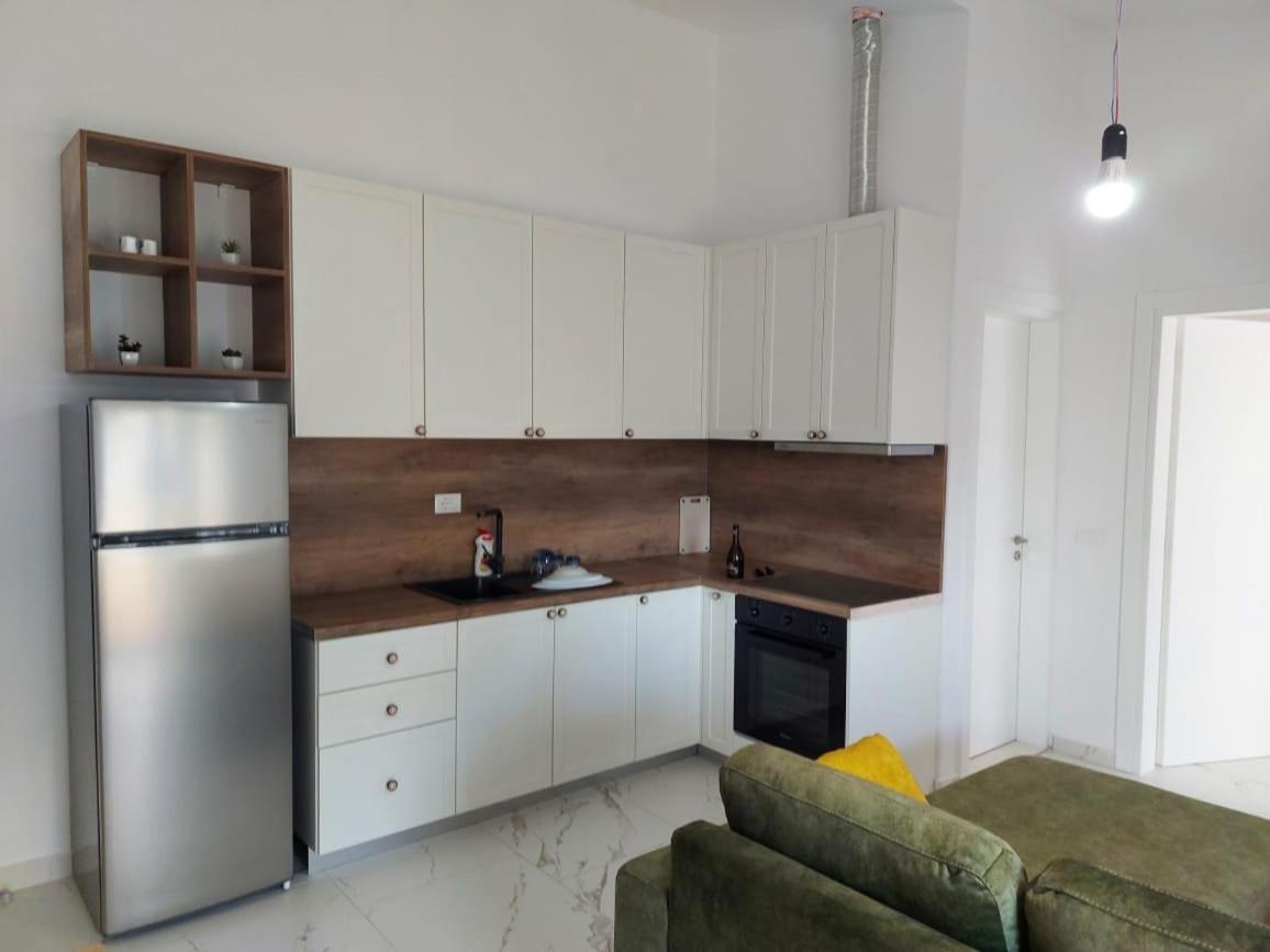 Edan Apartments