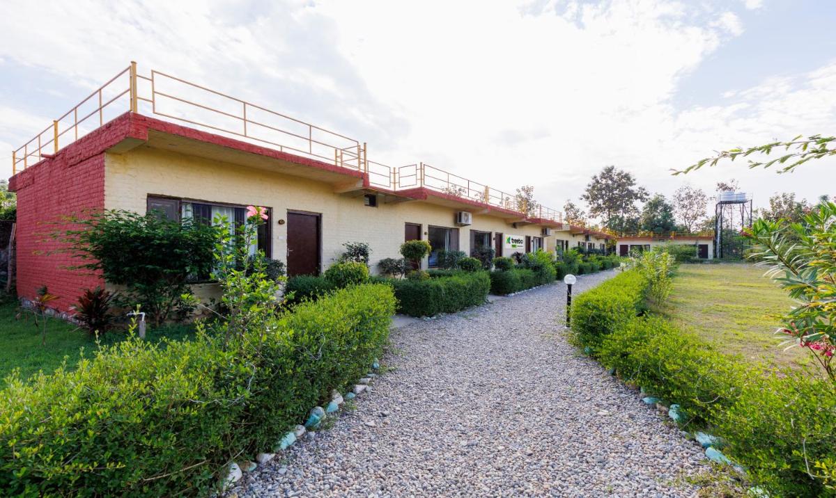 hotel building