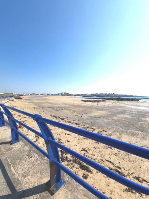 Amazing Beach House, Sleeps 8, Pet Friendly view 4