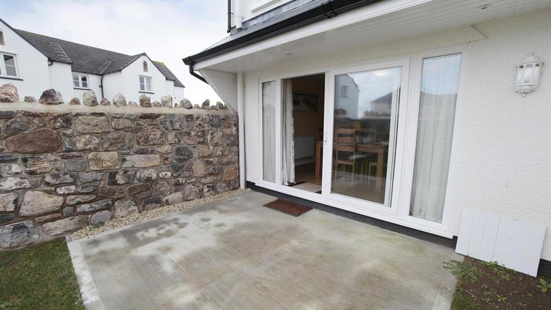 Apricot Cottage
