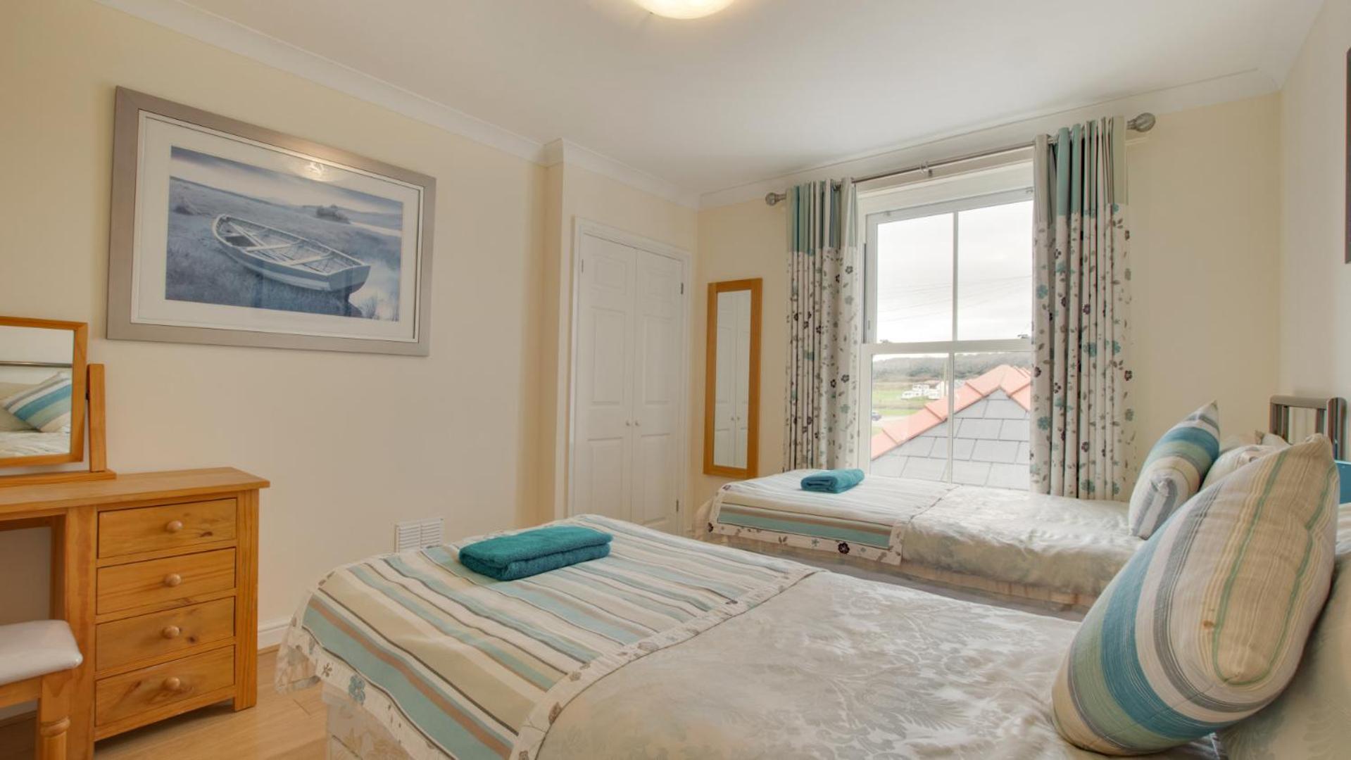 Carreg Lwyd Farmhouse