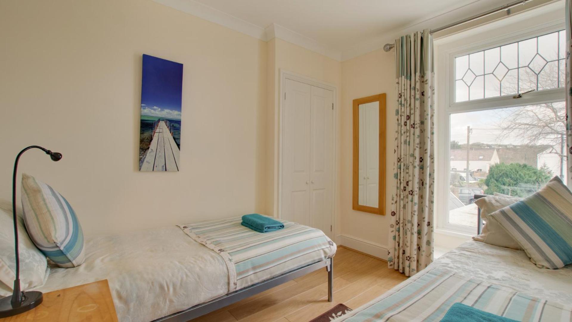 Carreg Lwyd Farmhouse