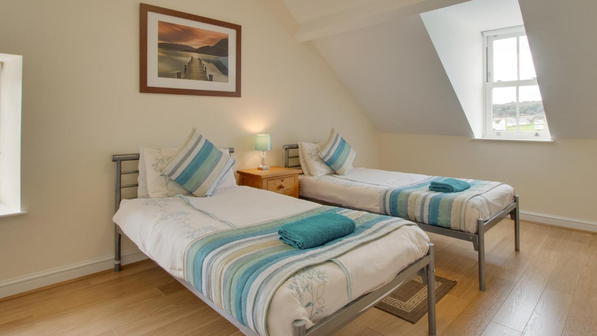 Carreg Lwyd Farmhouse