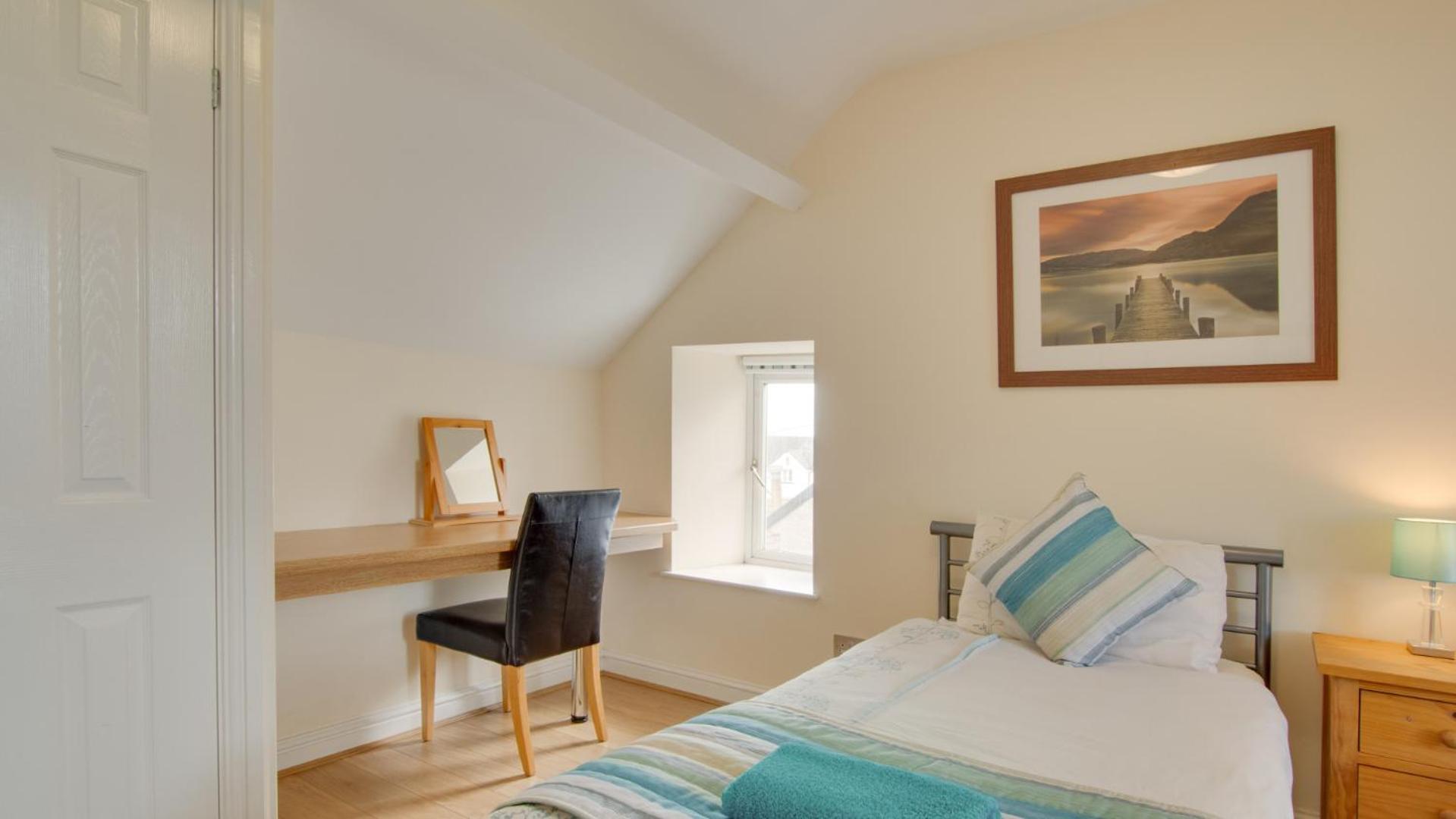 Carreg Lwyd Farmhouse