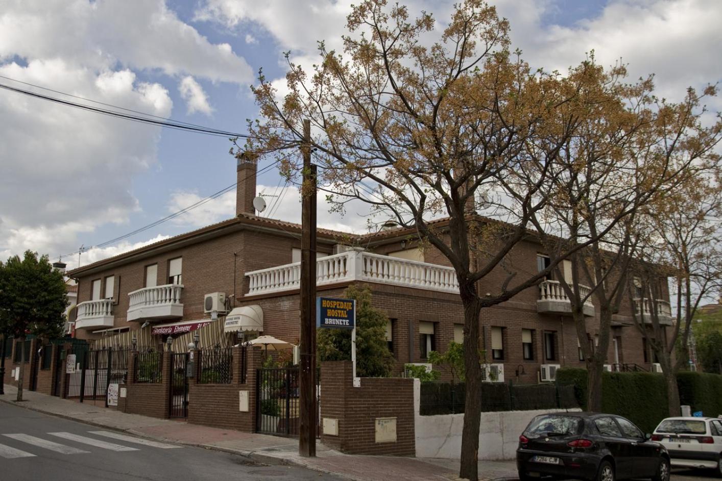 Hostal Brunete view 2