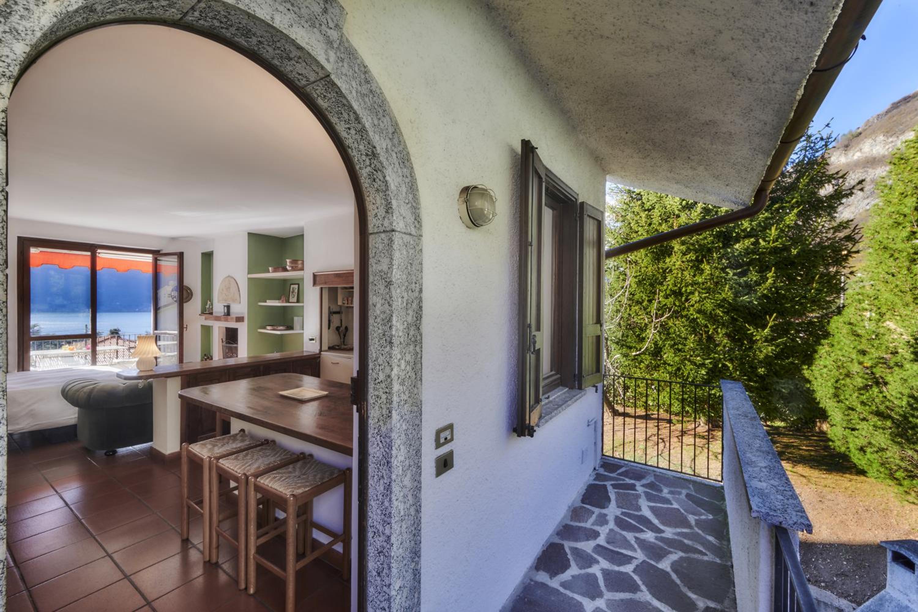 Claudias flat view 5