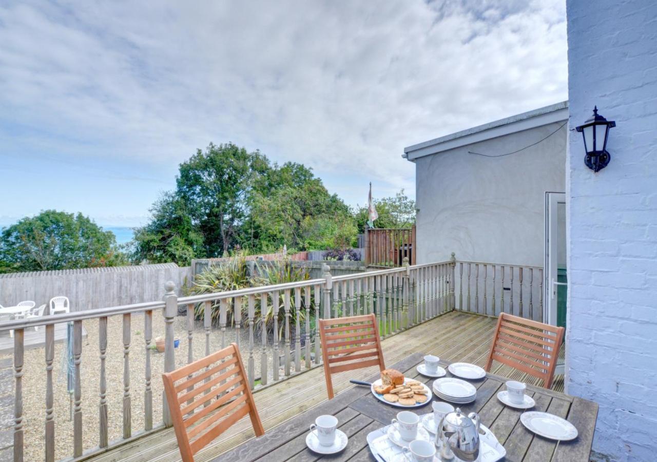 4 Bed in New Quay oc-was409