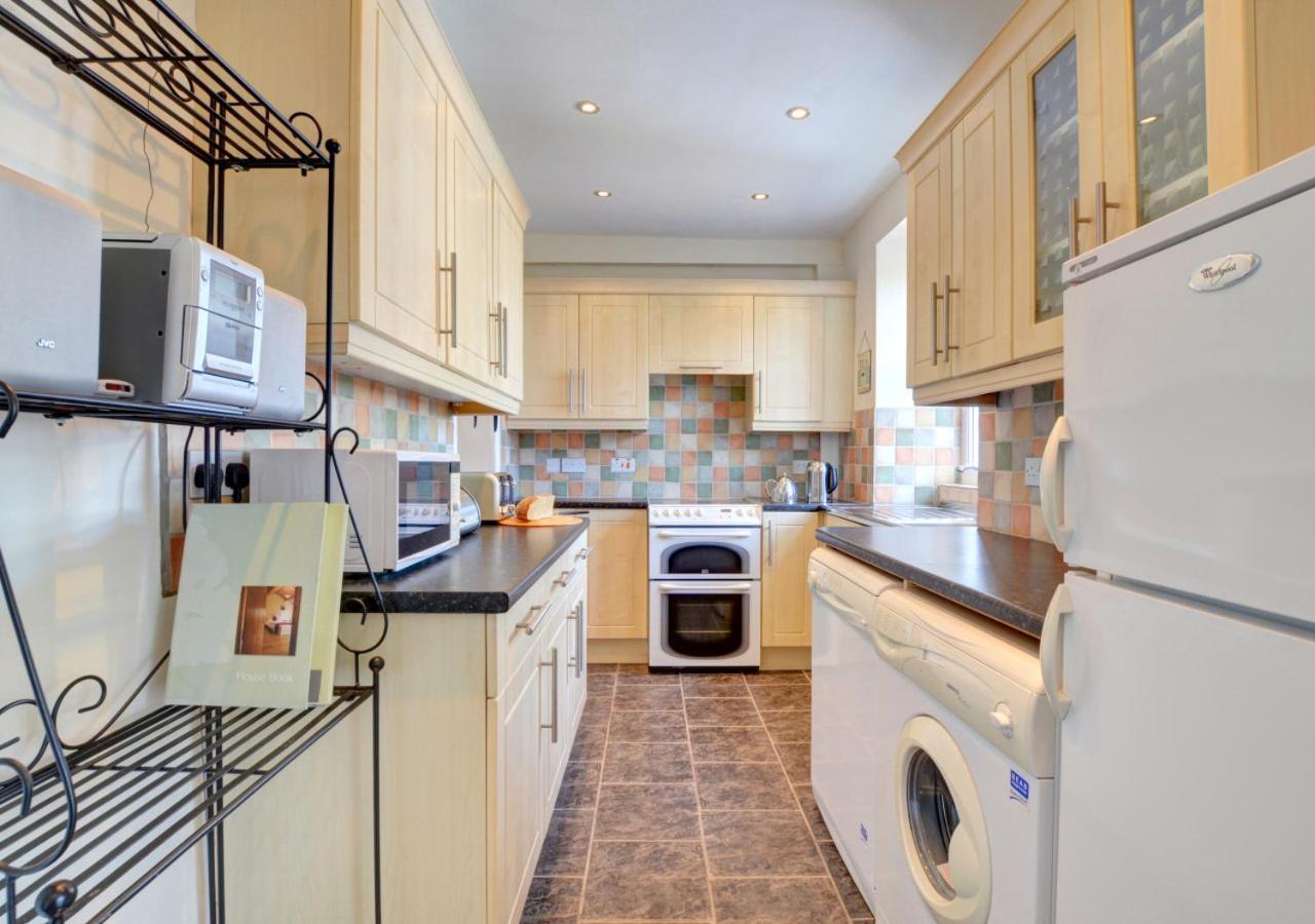 4 Bed in New Quay oc-was409