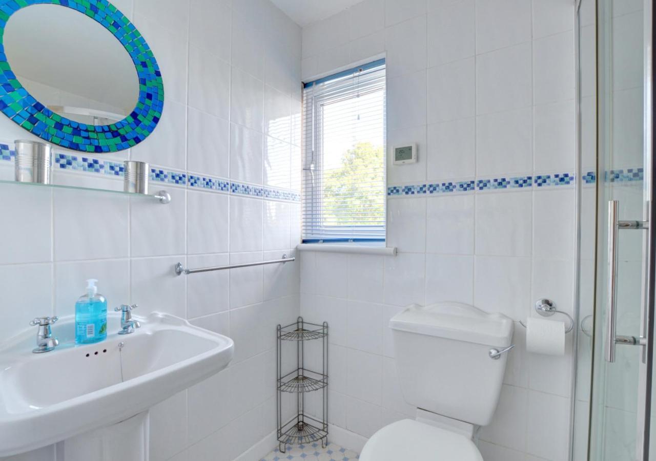 4 Bed in New Quay oc-was409