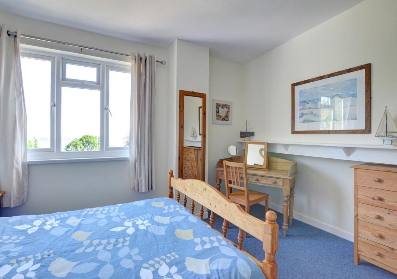4 Bed in New Quay oc-was409