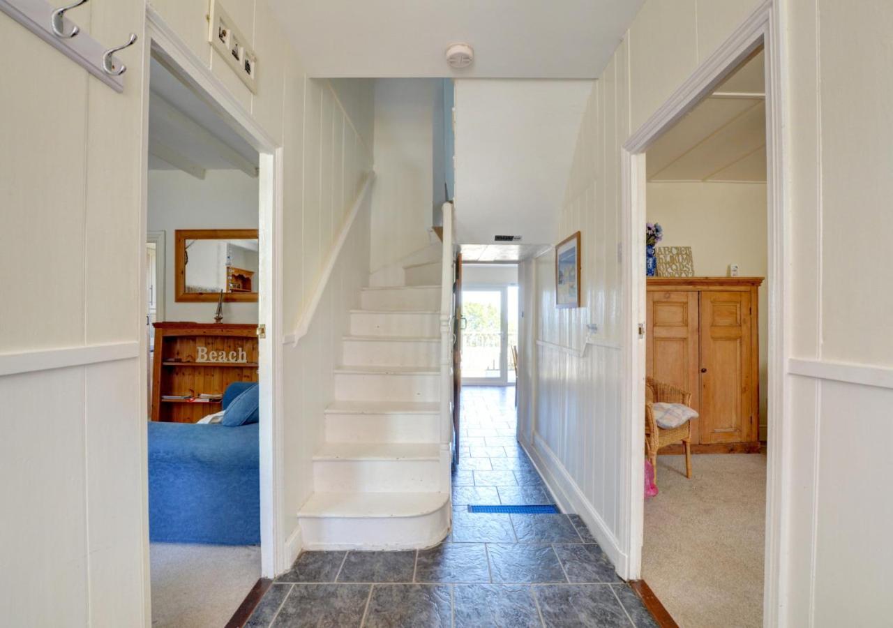 4 Bed in New Quay oc-was409