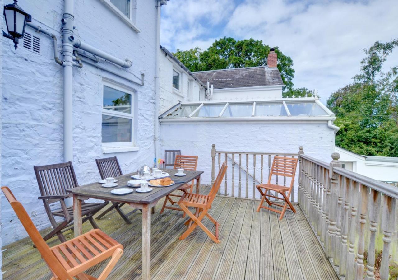 4 Bed in New Quay oc-was409