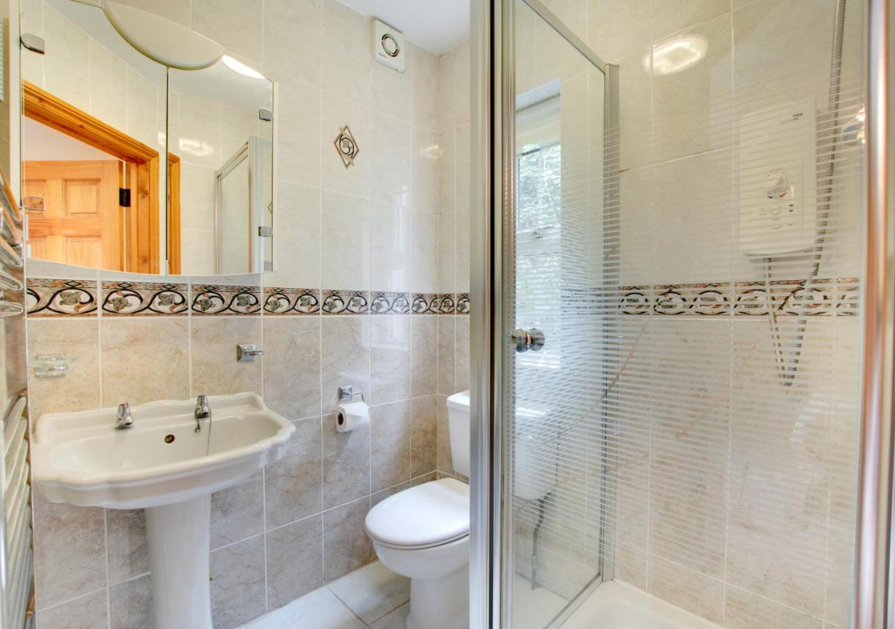5 Bed in Aberystwyth oc-wan443