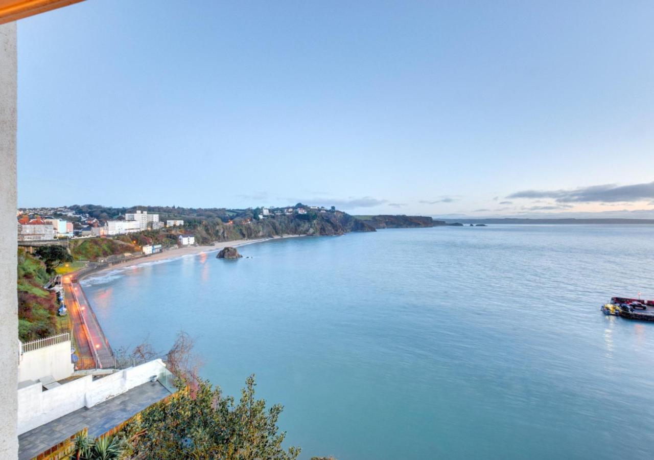 4 Bed in Tenby oc-25955 view 3