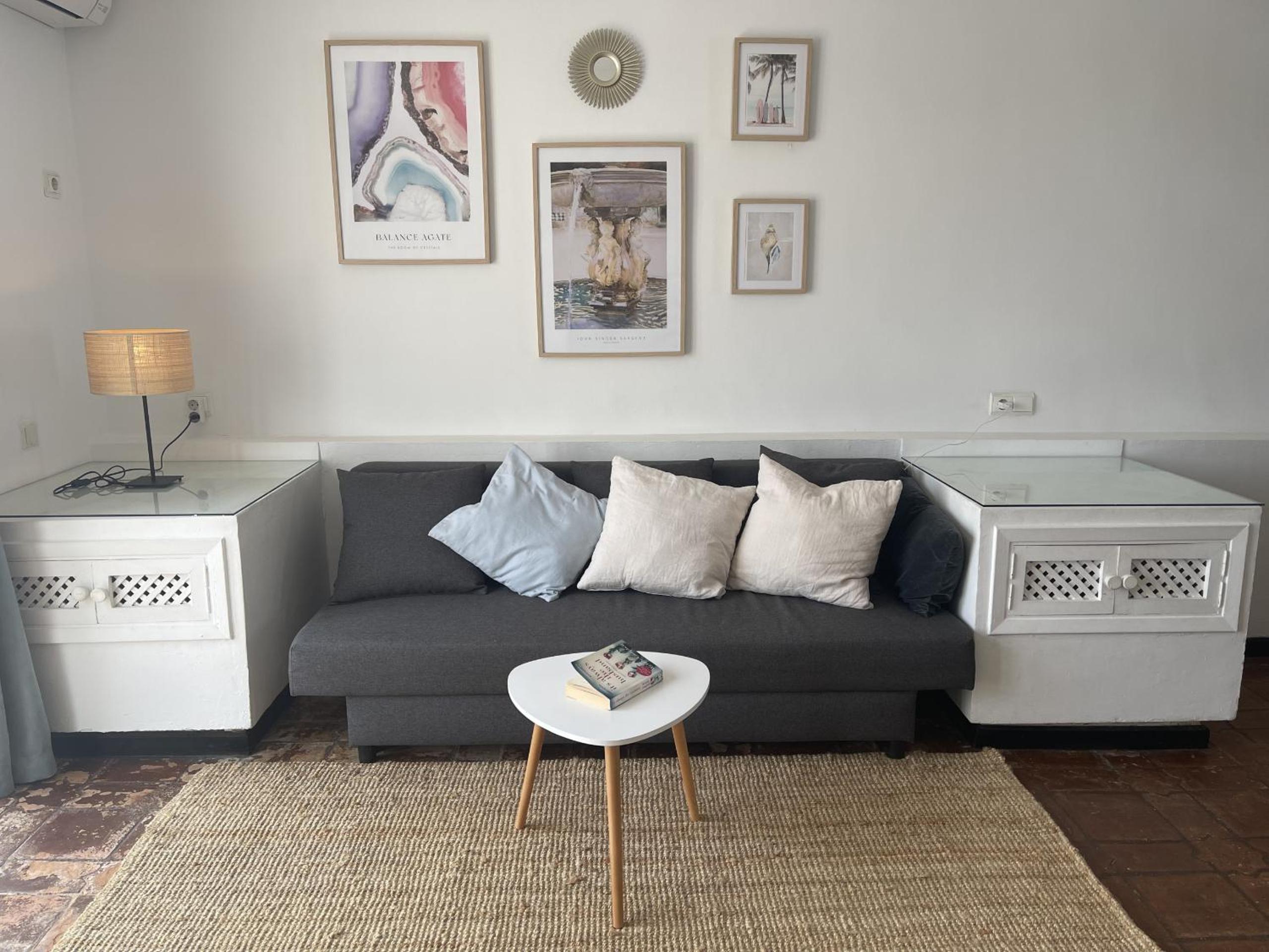 Dona Lola Lupita 1 bedroom duplex apartment with sea views between Fuengirola and Marbella