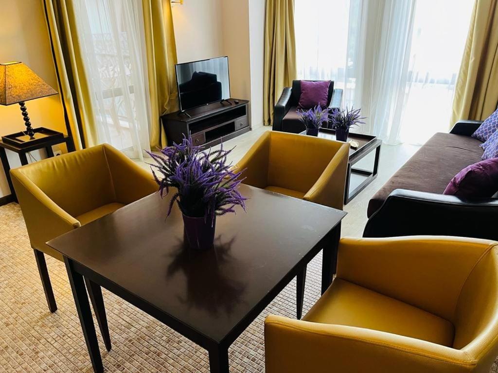 Apartment A206 in Royal Beach Hotel