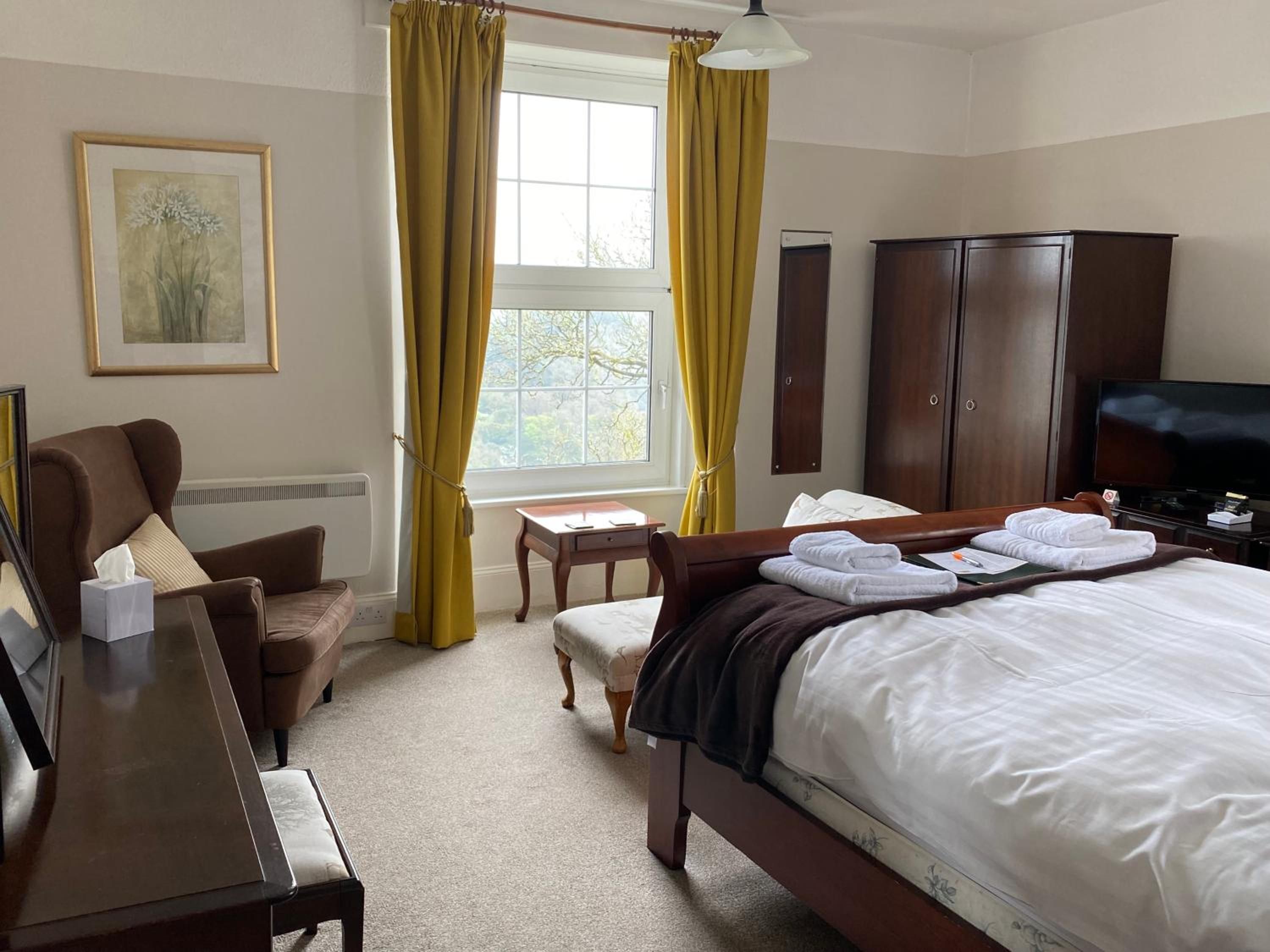 Lynton Vacations - Sinai House - Property Image 18