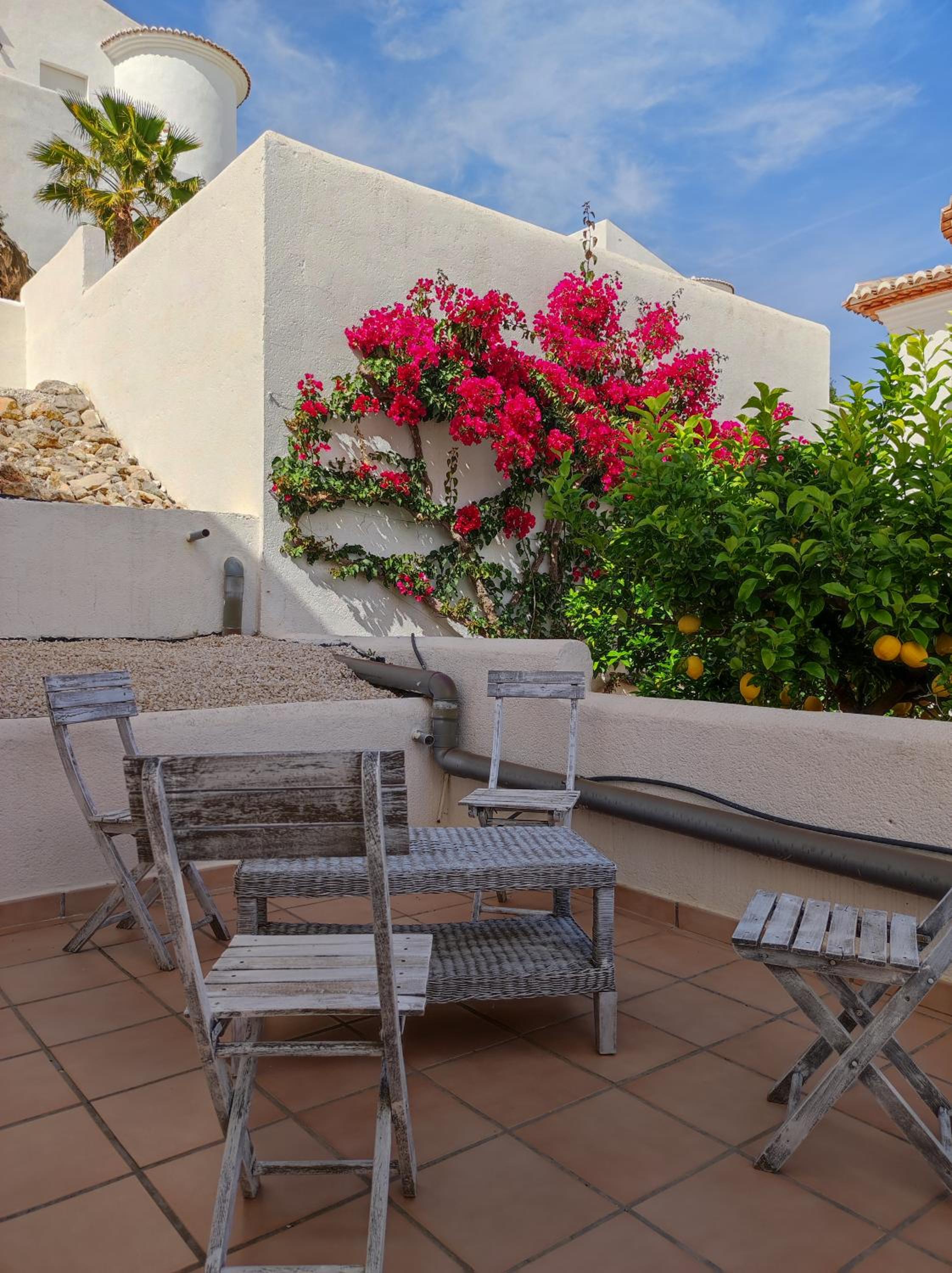 Vakantiewoning CasaLucka4enjoy private pool and mountain view regio Calpe-Jalon