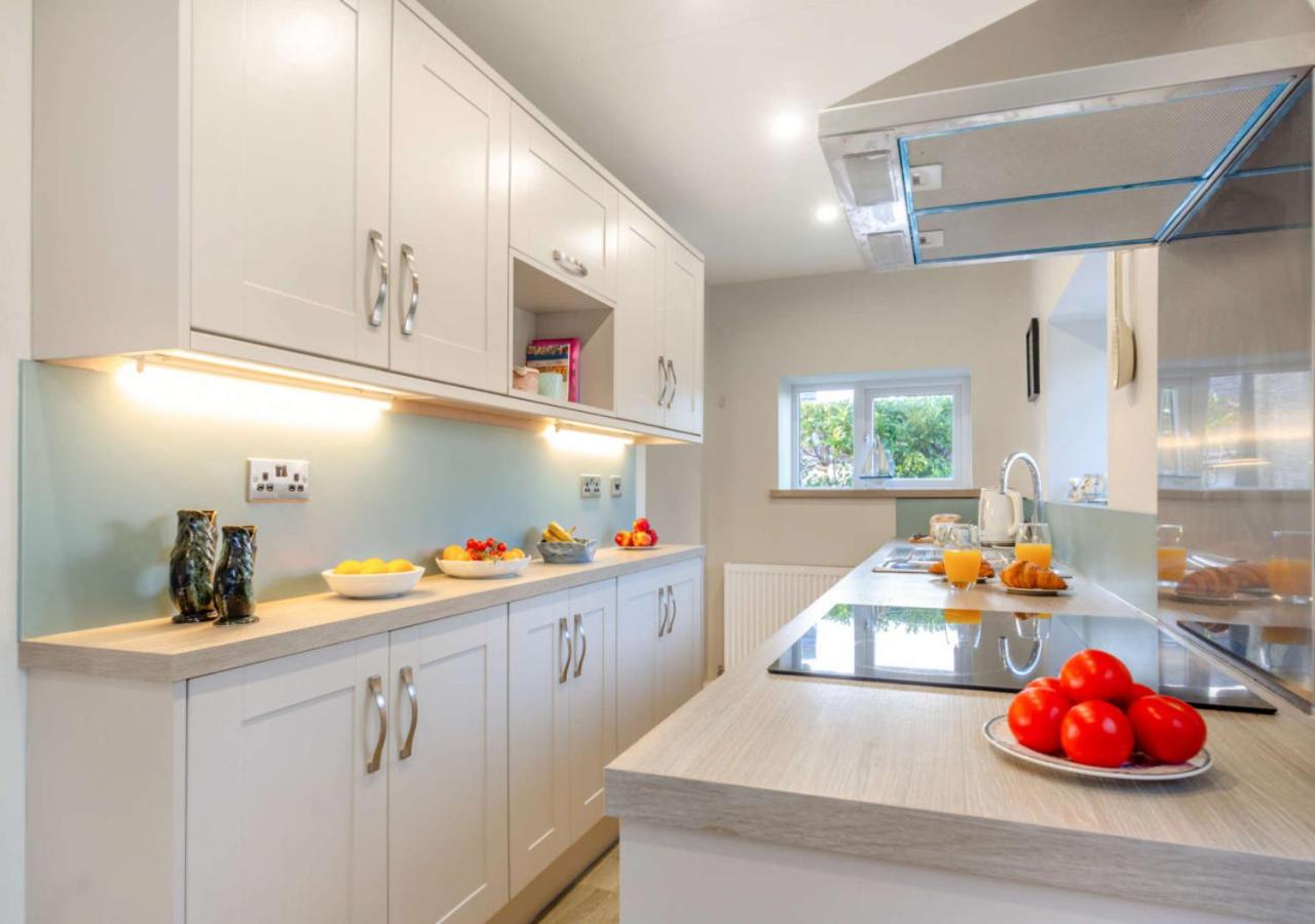 Bryn Siriol Cottage view 4