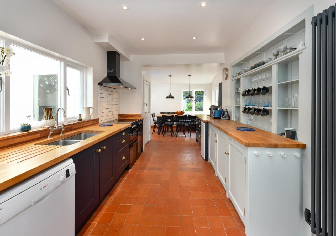 5 Bed in Abersoch oc-hywel