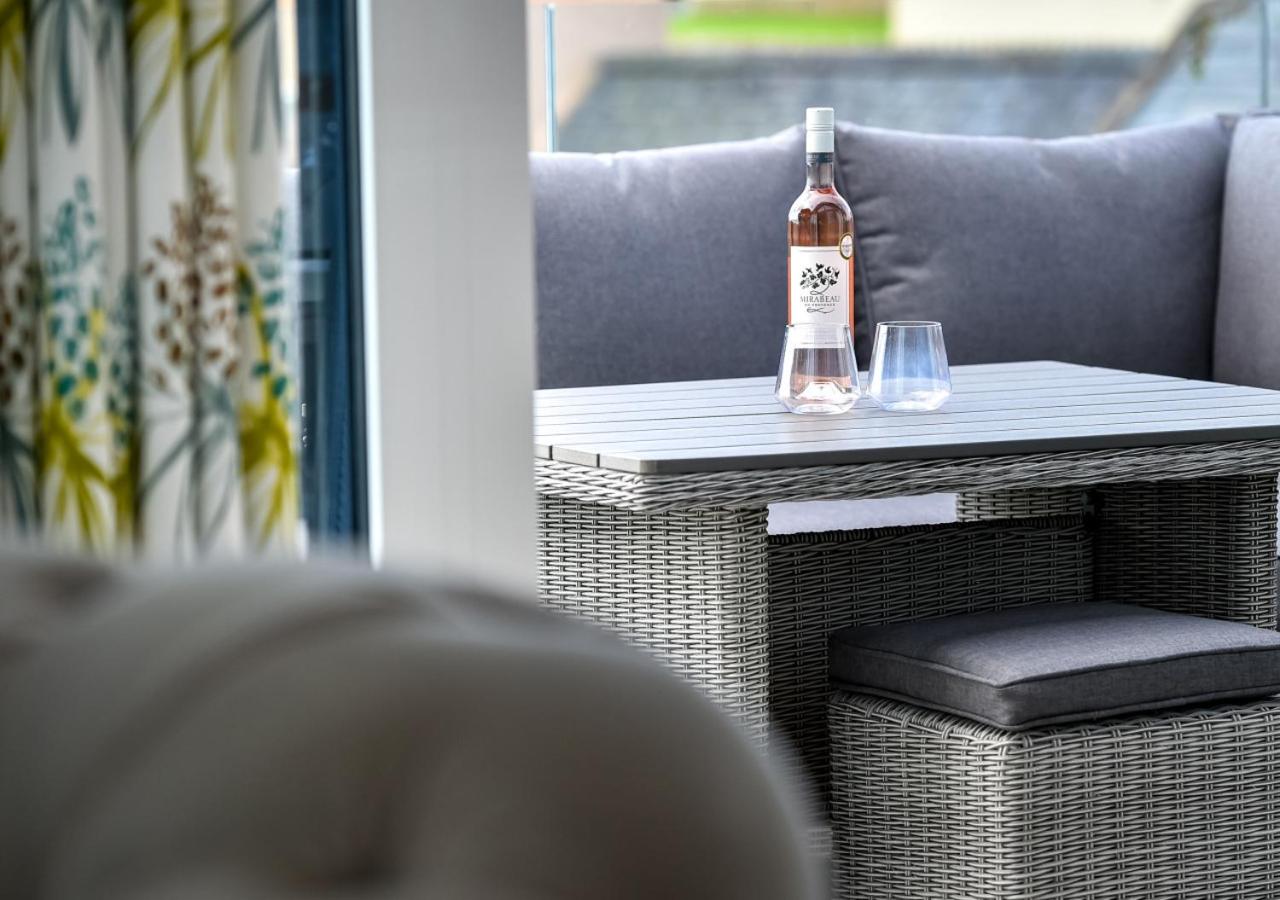 4 Bed in Abersoch oc-skylab