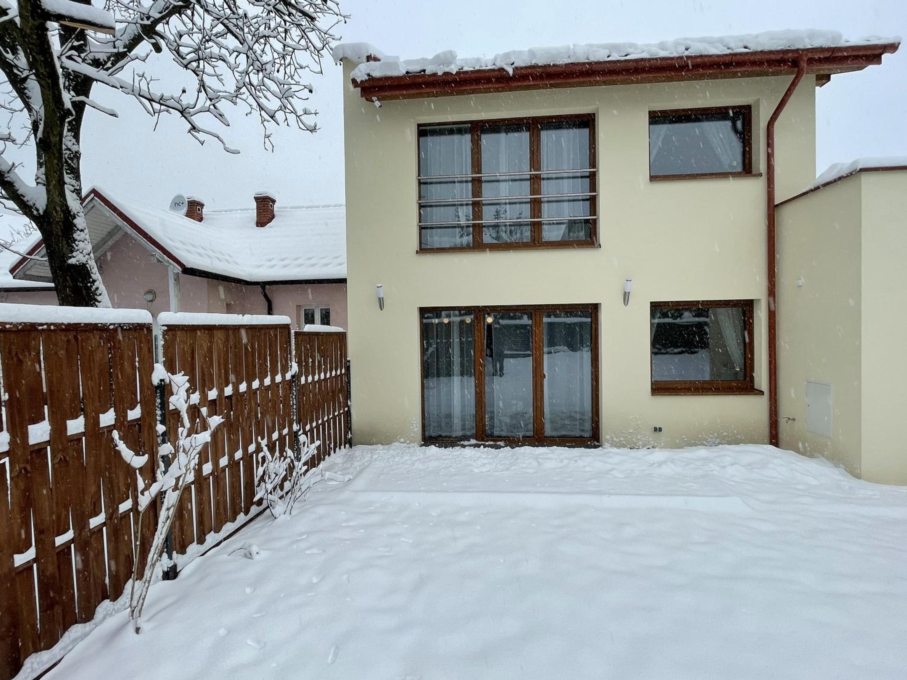 Włodarska 11